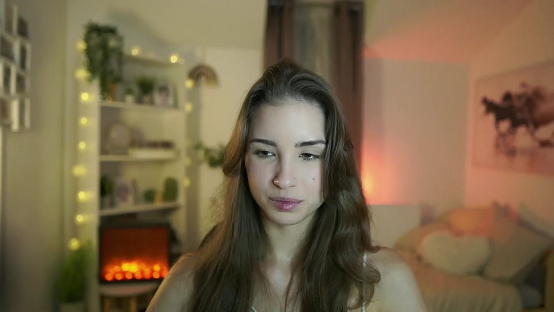 Gallery image thumbnail from Shy_jane's myfreecams stream on, 10/15/2024, 08:32 image 2 of 20