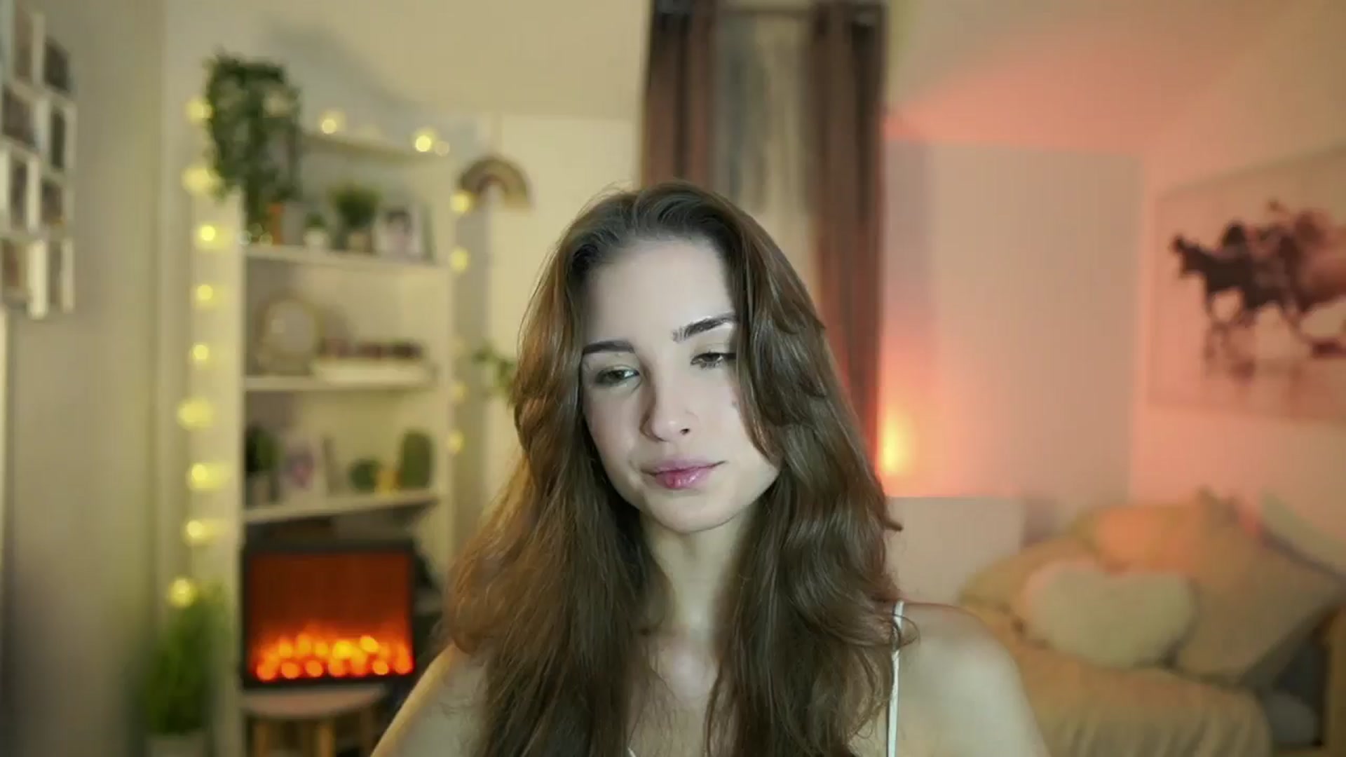 Gallery image thumbnail from Shy_jane's myfreecams stream on, 10/15/2024, 08:32 image 1 of 20