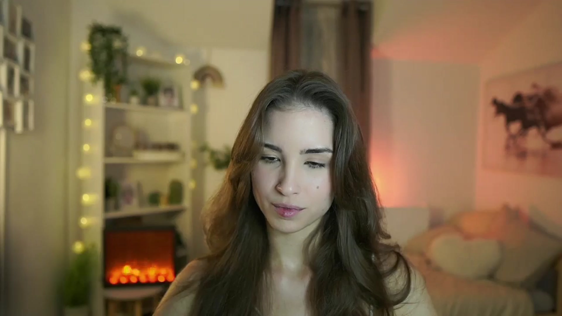 Gallery image thumbnail from Shy_jane's myfreecams stream on, 10/15/2024, 08:32 image 11 of 20