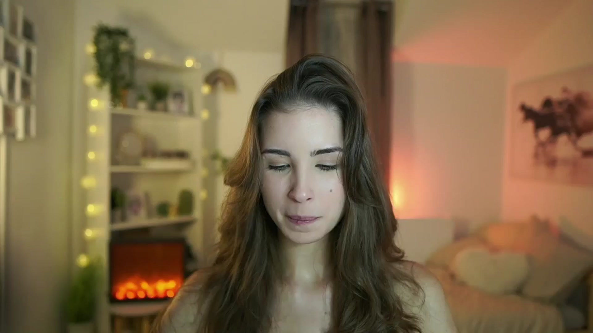 Gallery image thumbnail from Shy_jane's myfreecams stream on, 10/15/2024, 10:30 image 1 of 20