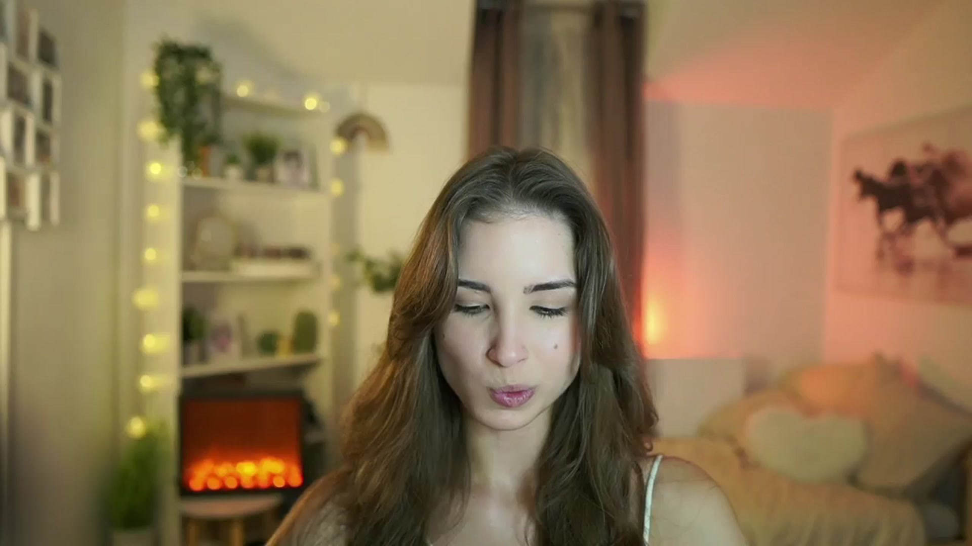 Gallery image thumbnail from Shy_jane's myfreecams stream on, 10/15/2024, 11:36 image 1 of 20