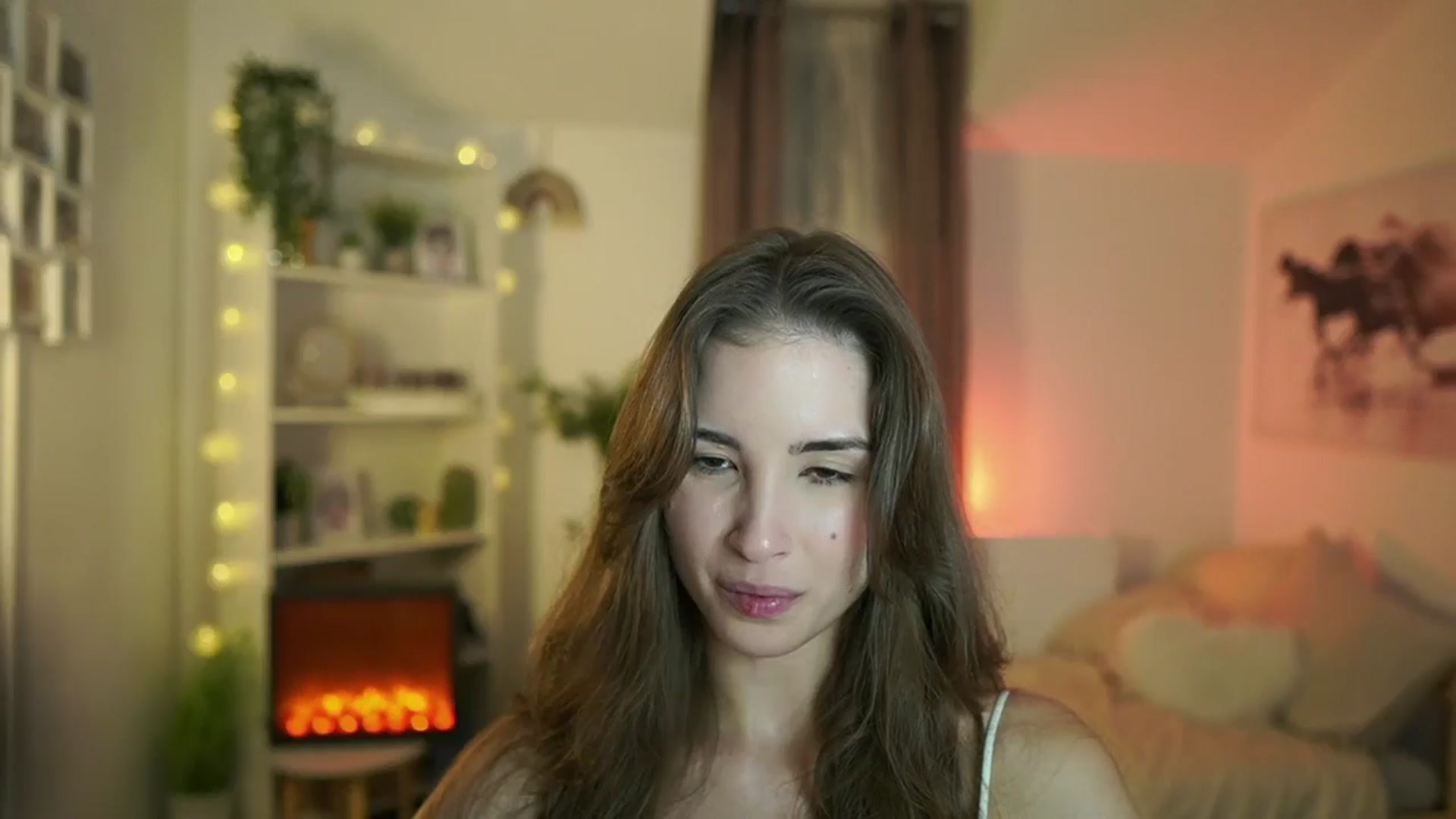 Gallery image thumbnail from Shy_jane's myfreecams stream on, 10/15/2024, 11:36 image 6 of 20