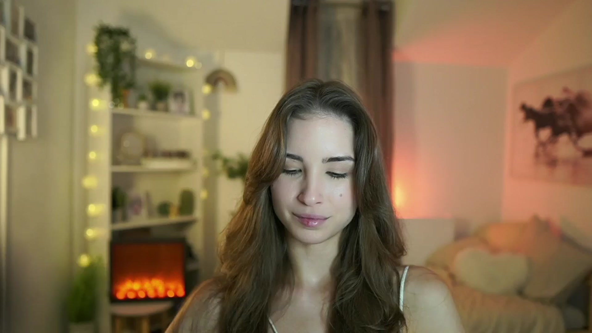 Gallery image thumbnail from Shy_jane's myfreecams stream on, 10/15/2024, 11:36 image 8 of 20