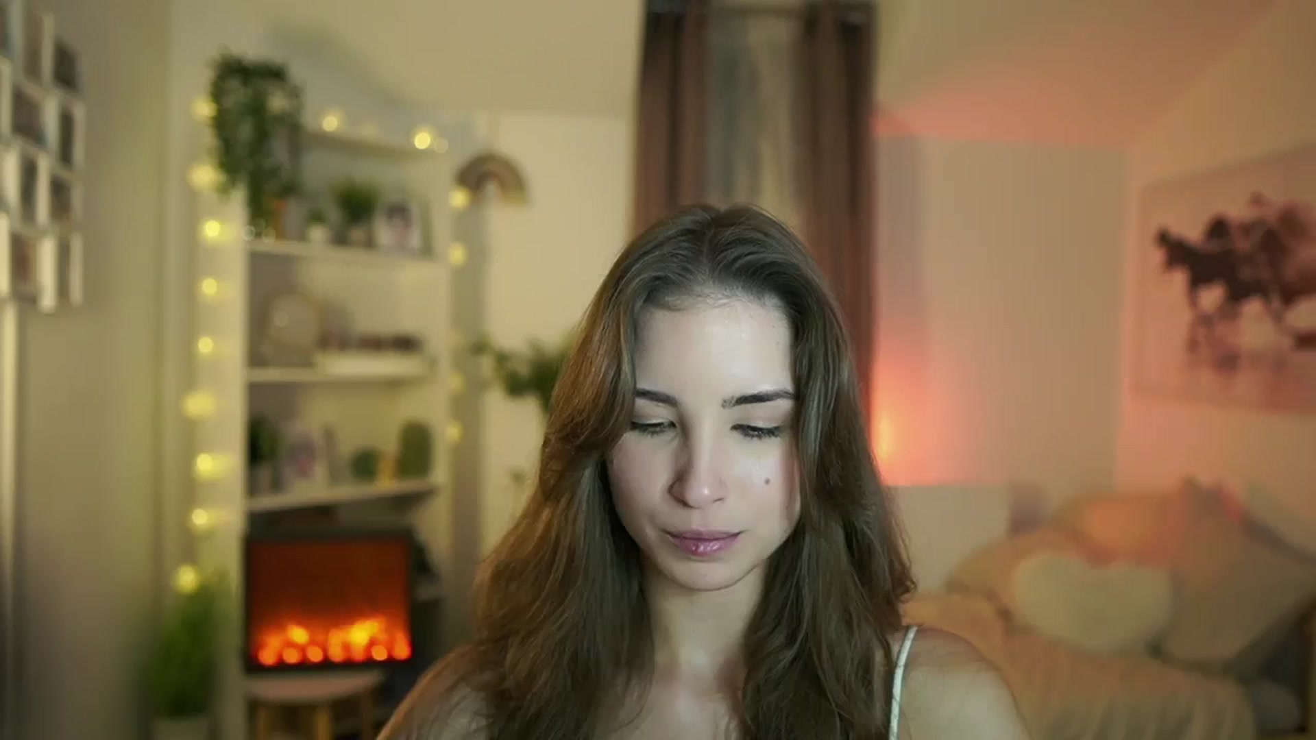 Gallery image thumbnail from Shy_jane's myfreecams stream on, 10/15/2024, 11:36 image 3 of 20