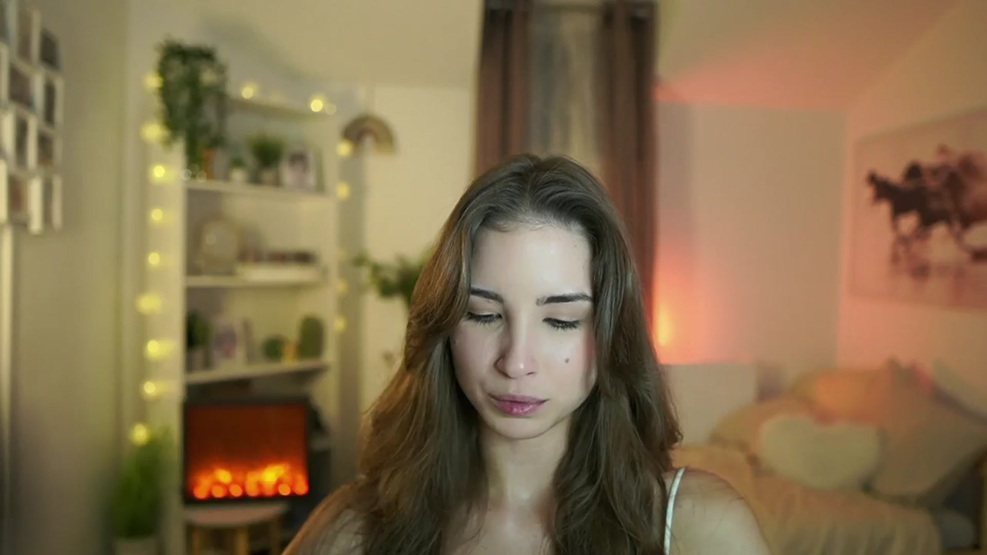 Gallery image thumbnail from Shy_jane's myfreecams stream on, 10/15/2024, 11:36 image 4 of 20