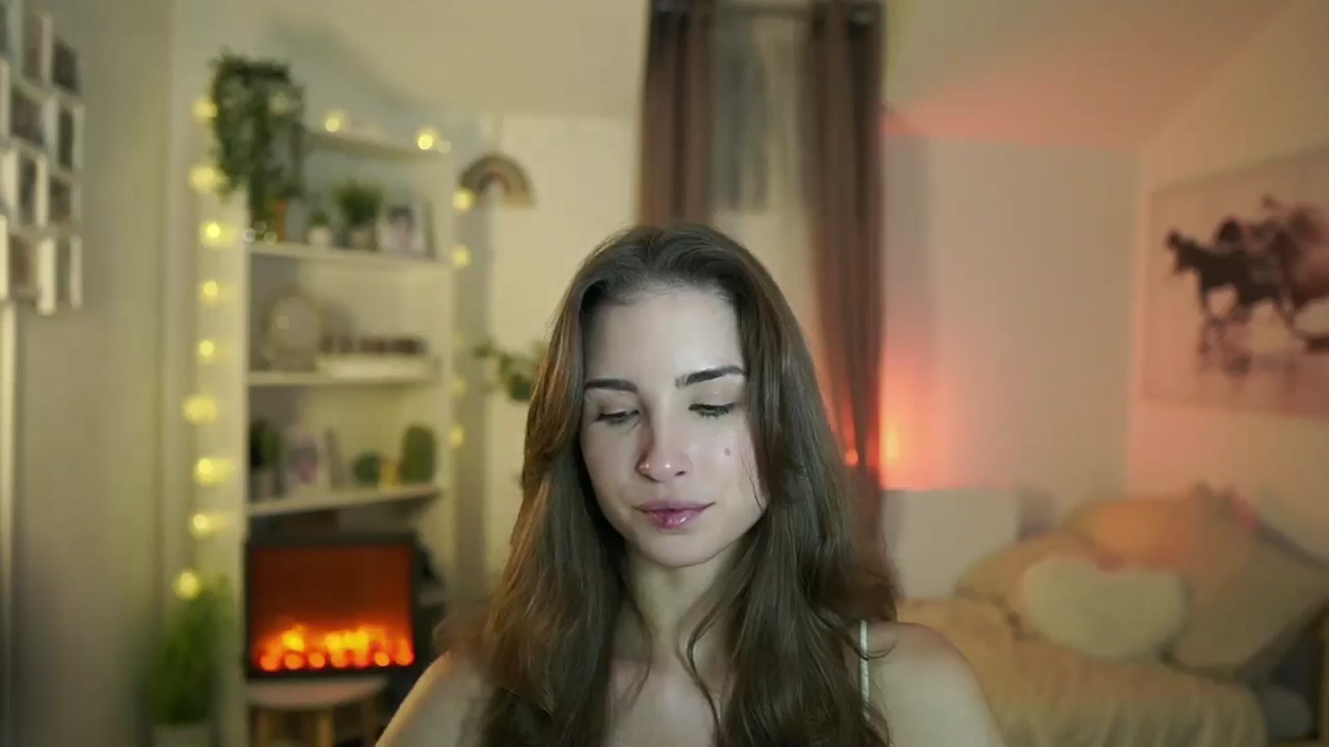 Gallery image thumbnail from Shy_jane's myfreecams stream on, 10/15/2024, 12:33 image 9 of 20