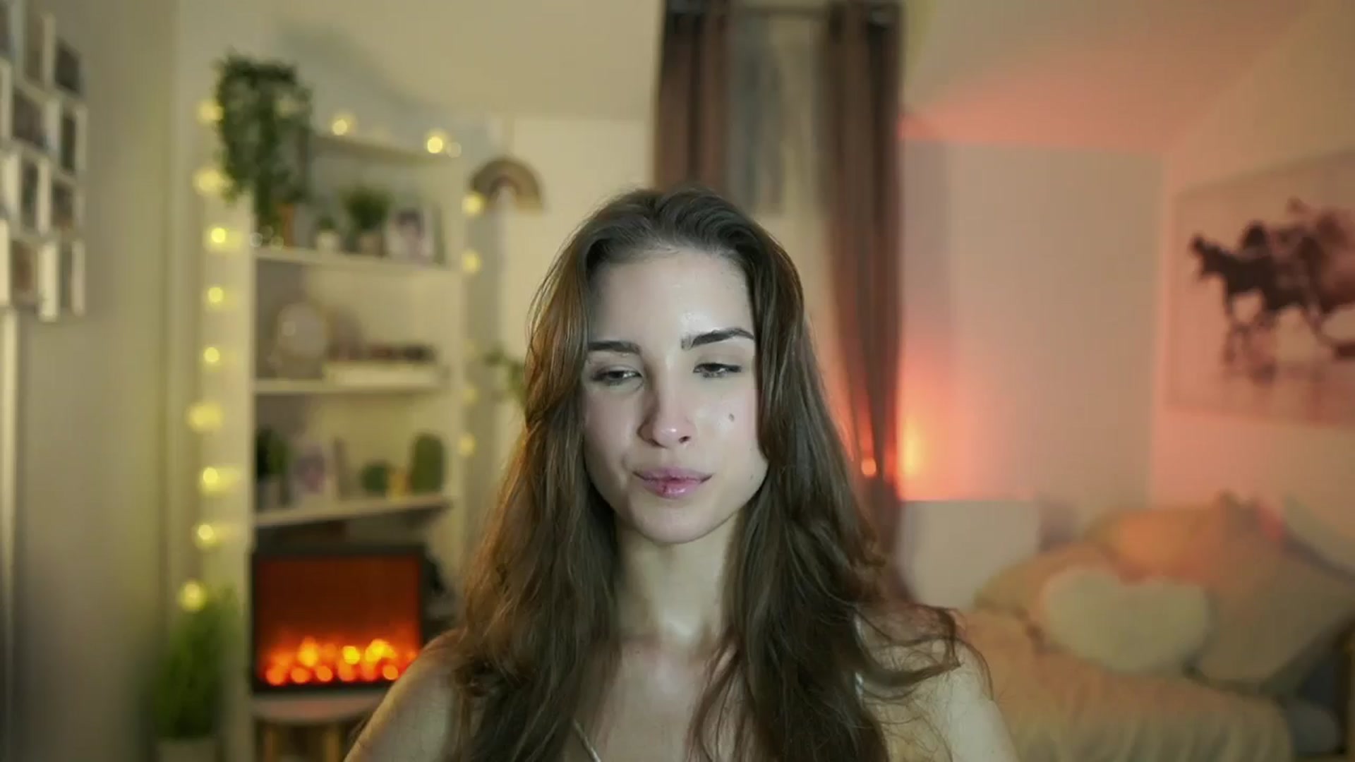 Gallery image thumbnail from Shy_jane's myfreecams stream on, 10/15/2024, 14:18 image 7 of 20