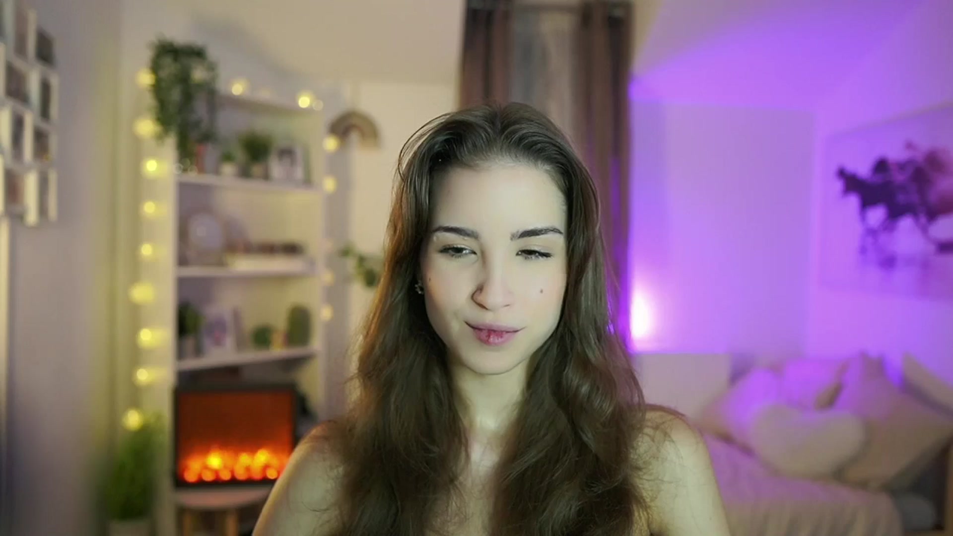 Gallery image thumbnail from Shy_jane's myfreecams stream on, 10/16/2024, 08:28 image 13 of 20