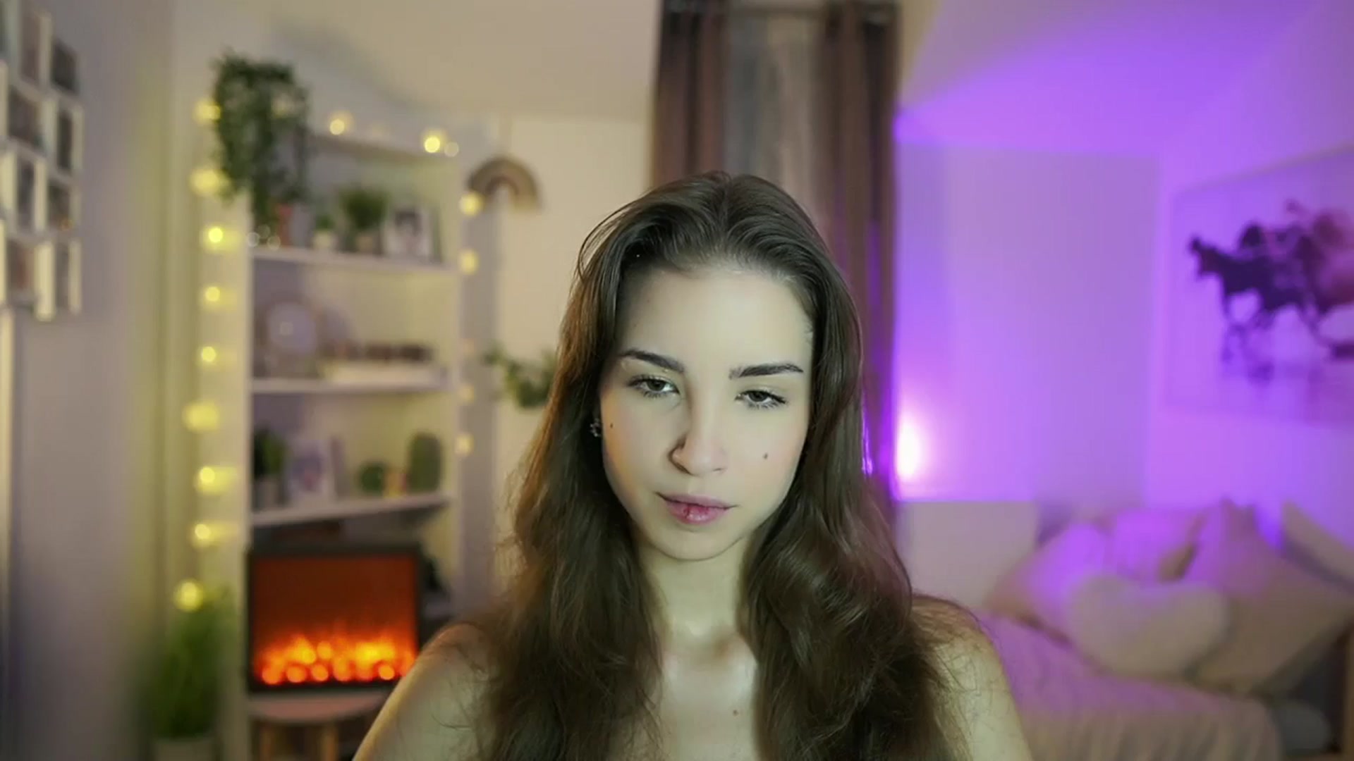 Gallery image thumbnail from Shy_jane's myfreecams stream on, 10/16/2024, 08:28 image 16 of 20