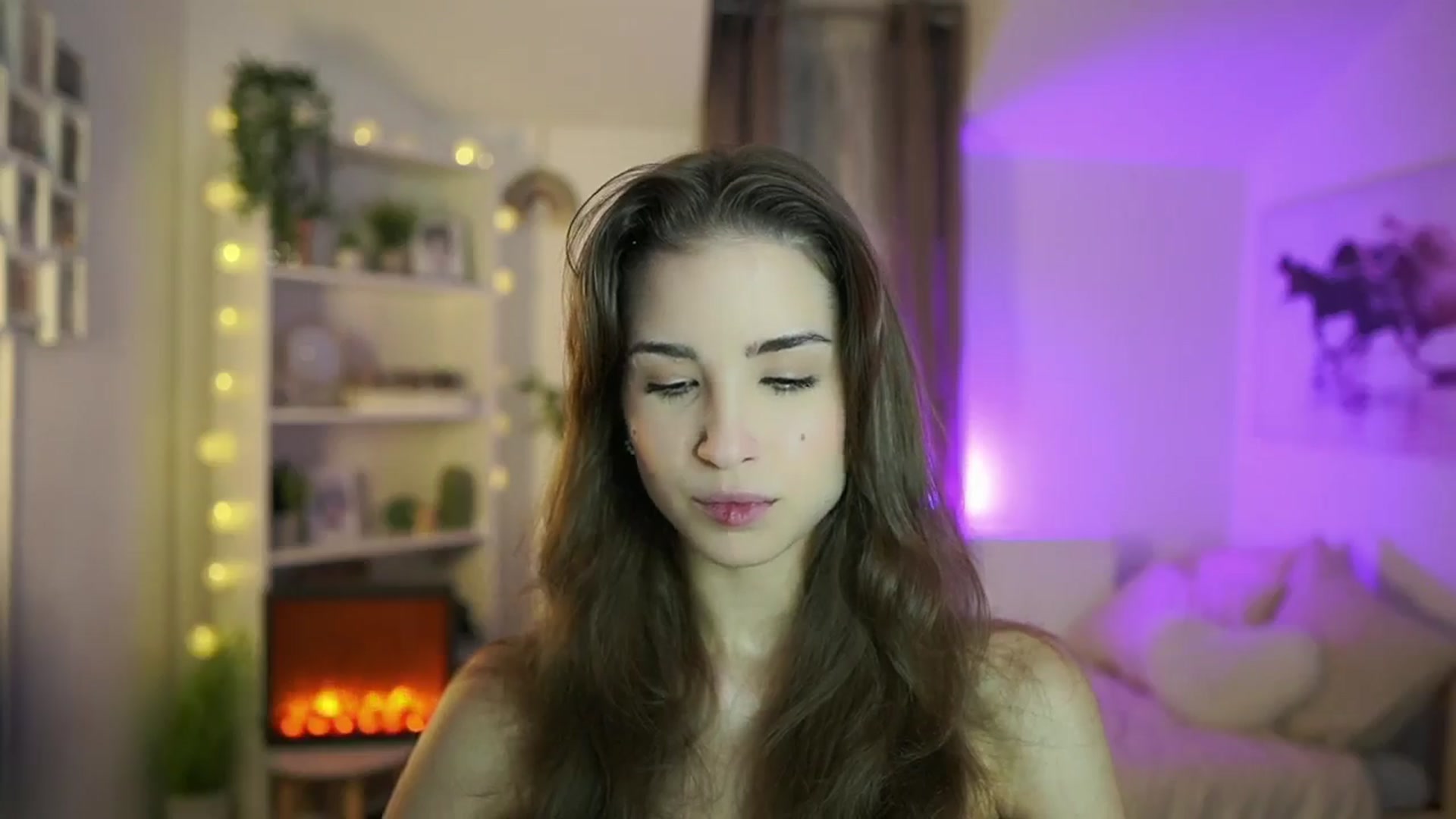 Gallery image thumbnail from Shy_jane's myfreecams stream on, 10/16/2024, 08:28 image 9 of 20