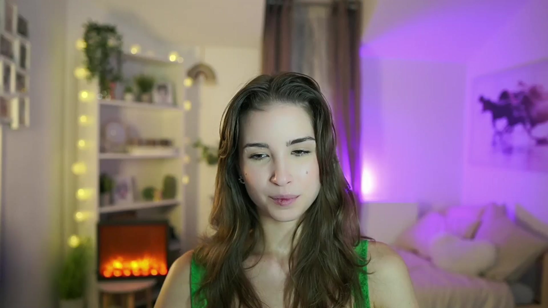 Gallery image thumbnail from Shy_jane's myfreecams stream on, 10/16/2024, 12:45 image 7 of 20