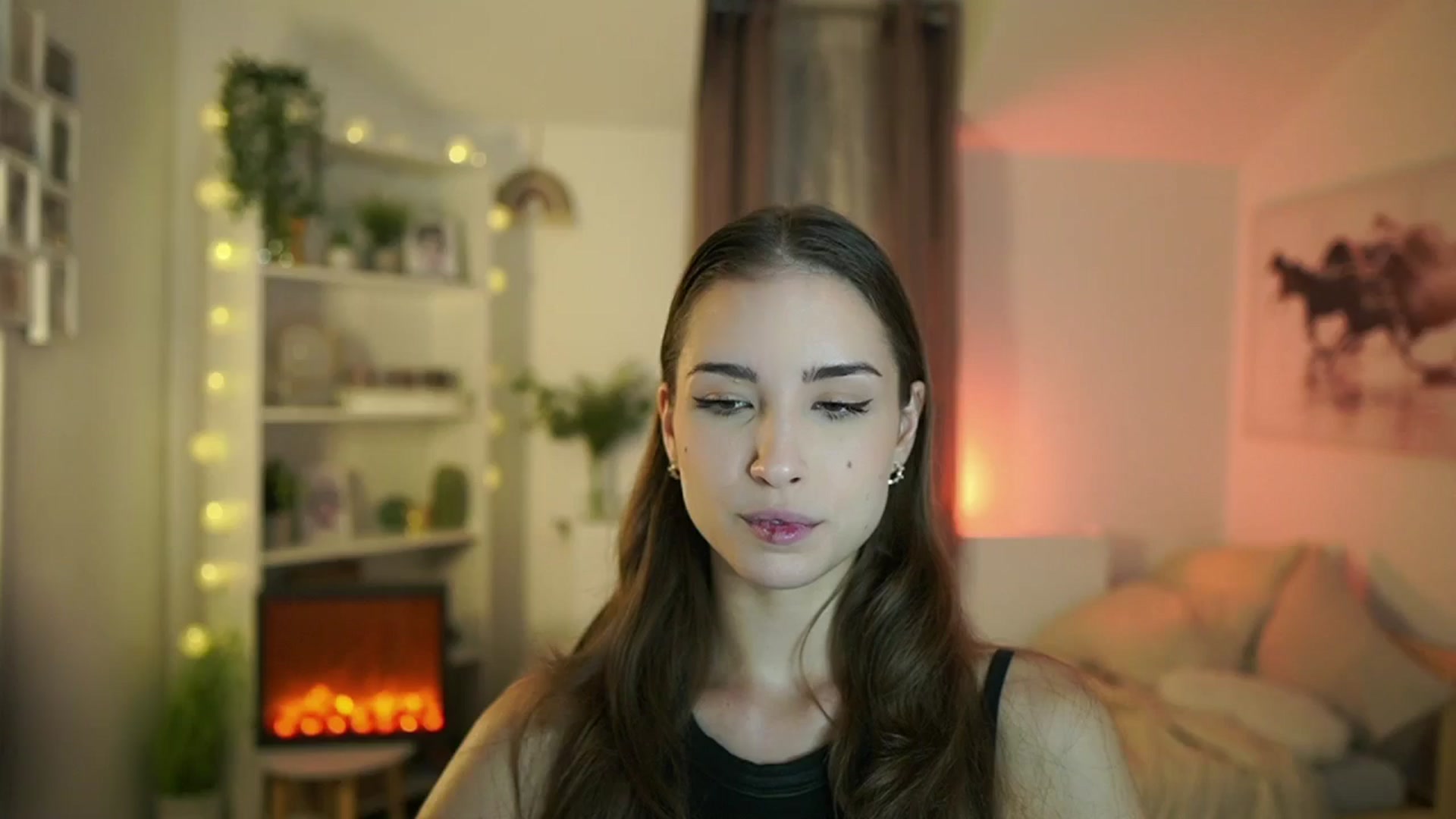 Gallery image thumbnail from Shy_jane's myfreecams stream on, 10/17/2024, 10:34 image 4 of 20