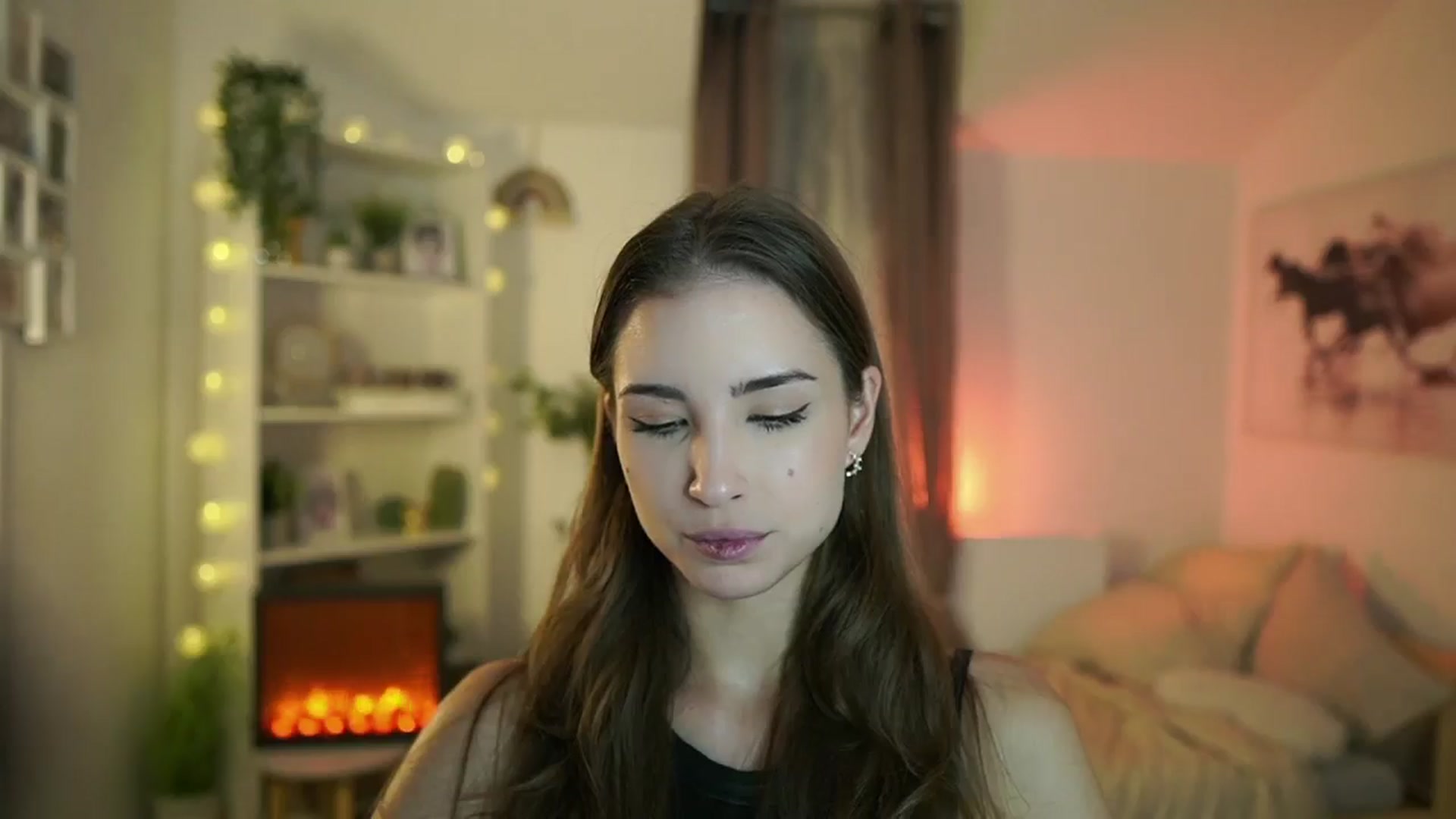 Gallery image thumbnail from Shy_jane's myfreecams stream on, 10/17/2024, 11:41 image 2 of 20