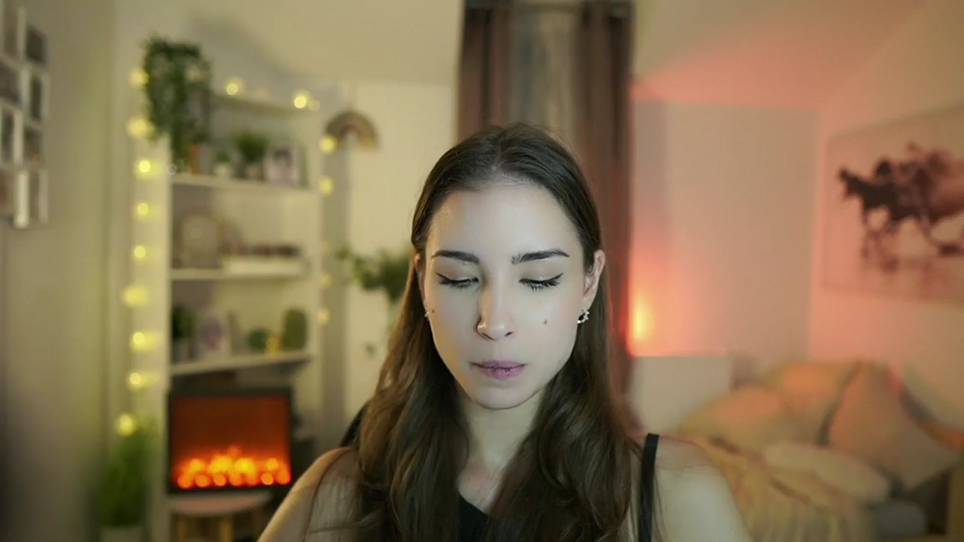 Gallery image thumbnail from Shy_jane's myfreecams stream on, 10/17/2024, 11:41 image 7 of 20