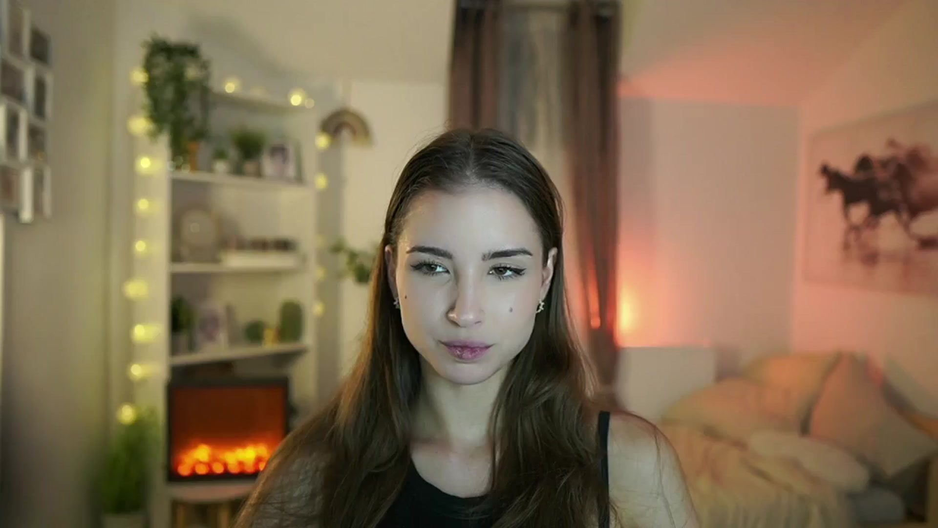 Gallery image thumbnail from Shy_jane's myfreecams stream on, 10/17/2024, 12:37 image 1 of 20