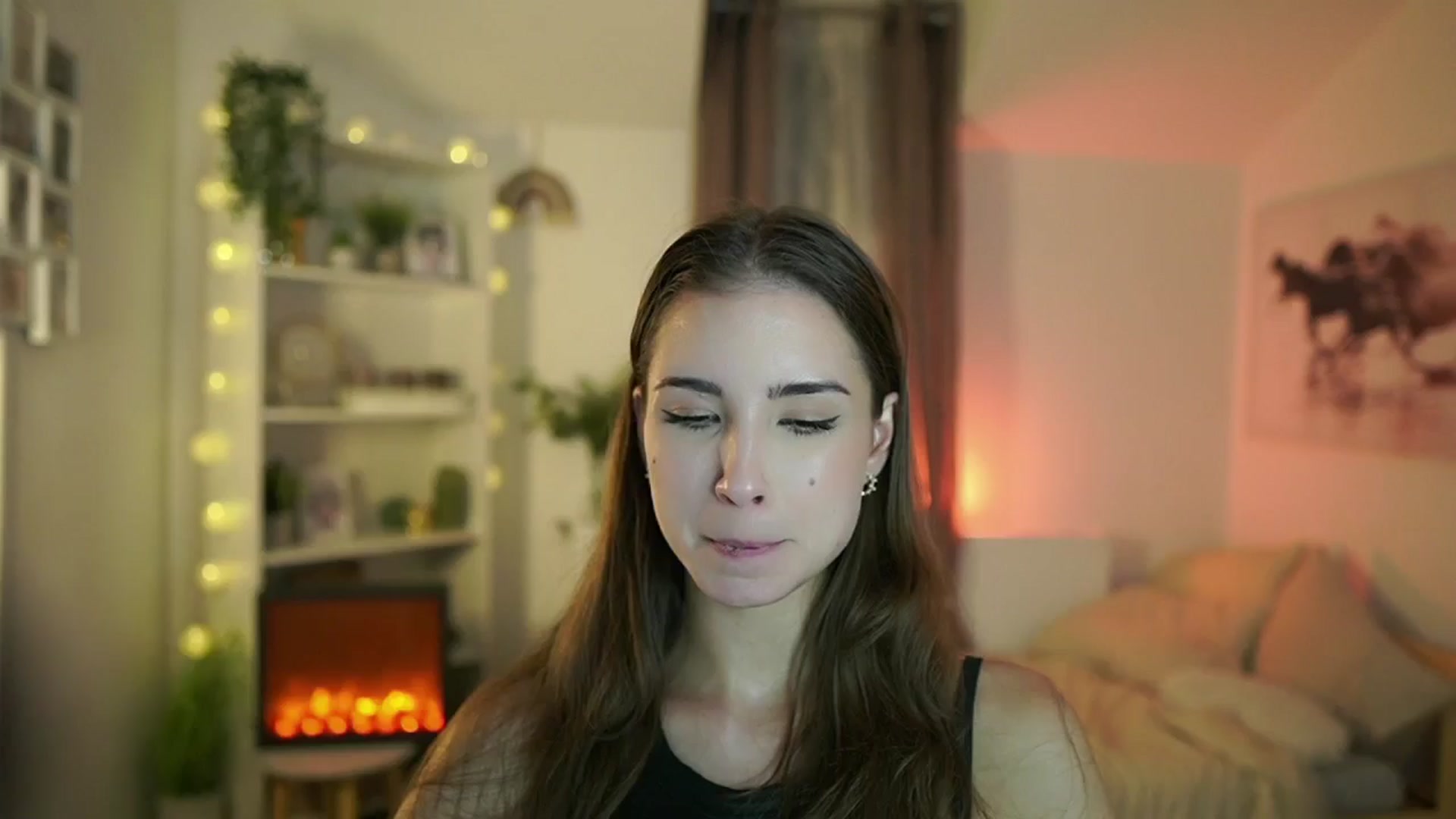 Gallery image thumbnail from Shy_jane's myfreecams stream on, 10/17/2024, 12:37 image 17 of 20