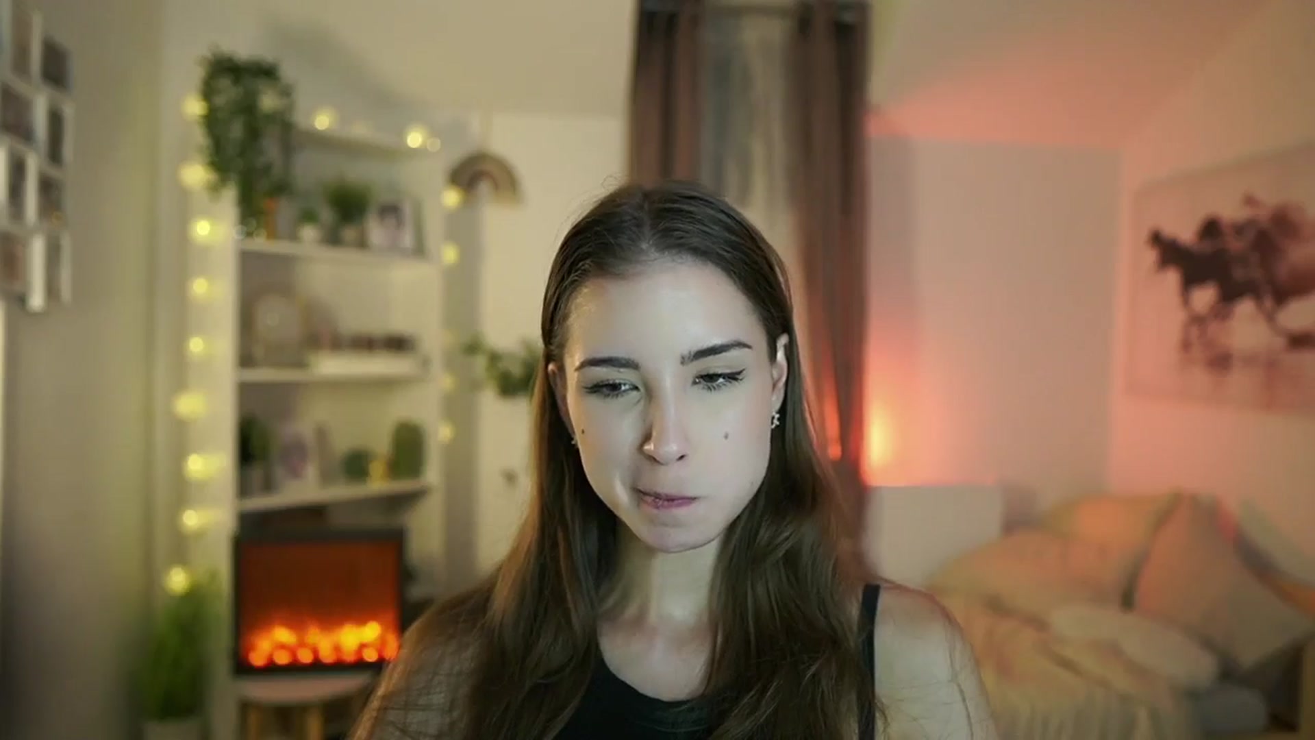 Gallery image thumbnail from Shy_jane's myfreecams stream on, 10/17/2024, 12:37 image 6 of 20