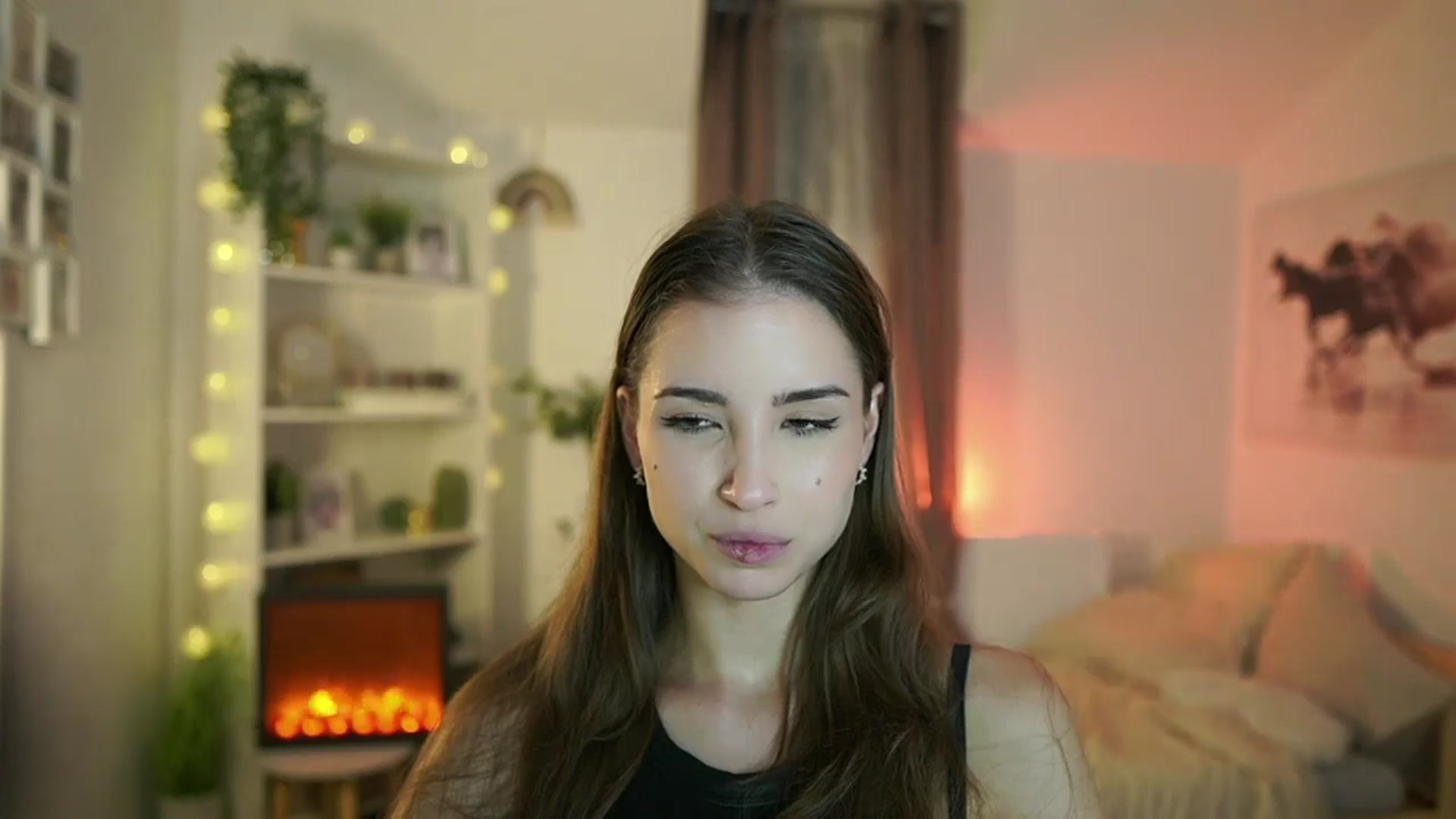 Gallery image thumbnail from Shy_jane's myfreecams stream on, 10/17/2024, 12:37 image 9 of 20