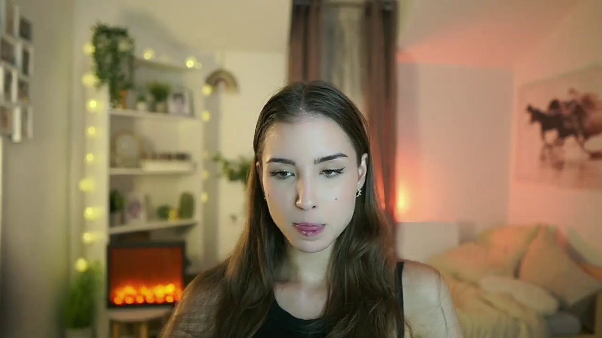 Gallery image thumbnail from Shy_jane's myfreecams stream on, 10/17/2024, 12:37 image 4 of 20