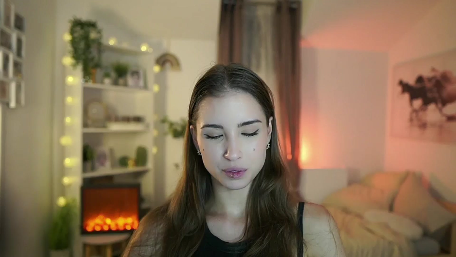 Gallery image thumbnail from Shy_jane's myfreecams stream on, 10/17/2024, 12:37 image 8 of 20