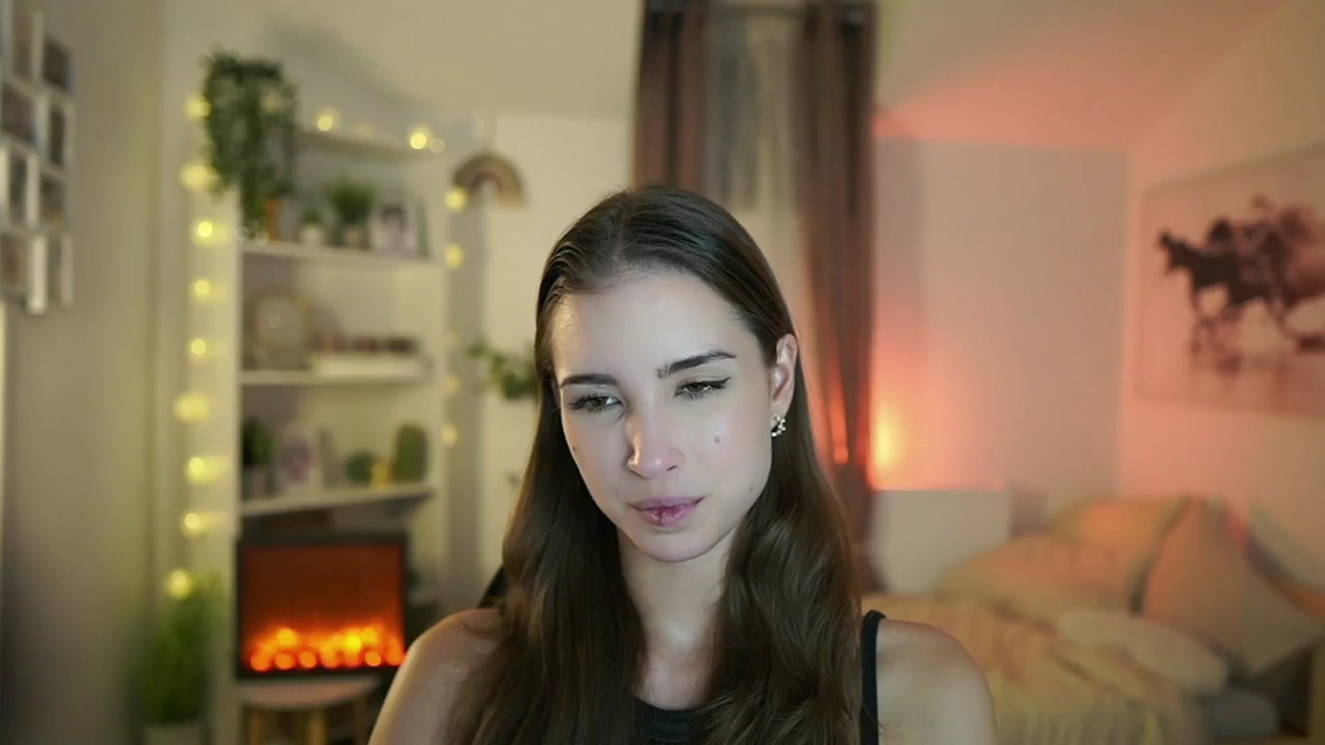 Gallery image thumbnail from Shy_jane's myfreecams stream on, 10/17/2024, 14:18 image 7 of 20