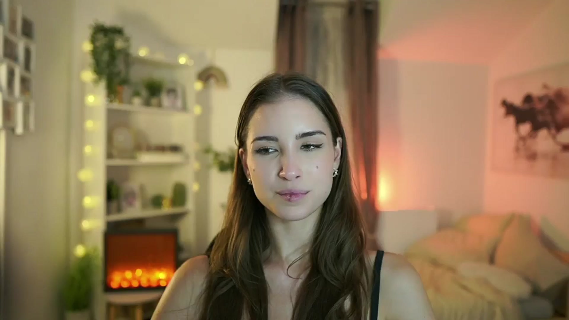 Gallery image thumbnail from Shy_jane's myfreecams stream on, 10/17/2024, 16:22 image 19 of 20