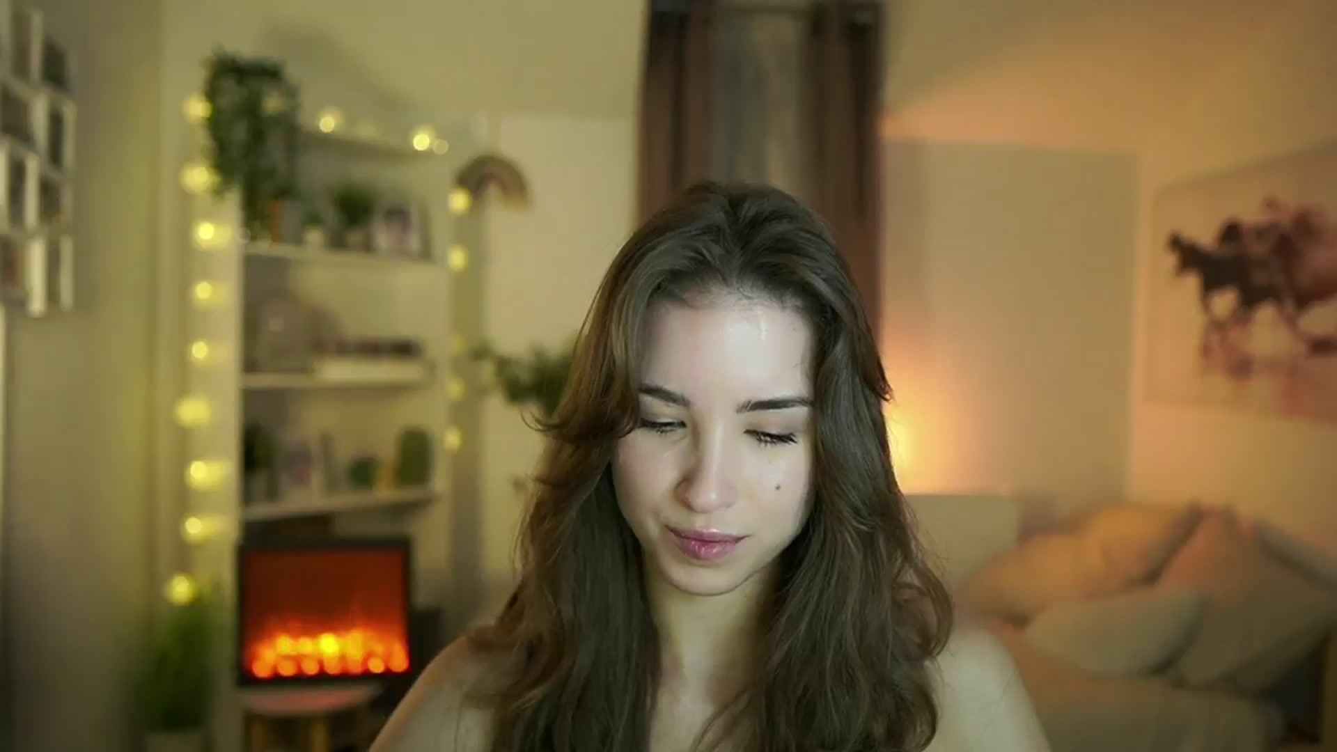Gallery image thumbnail from Shy_jane's myfreecams stream on, 10/22/2024, 10:49 image 17 of 20