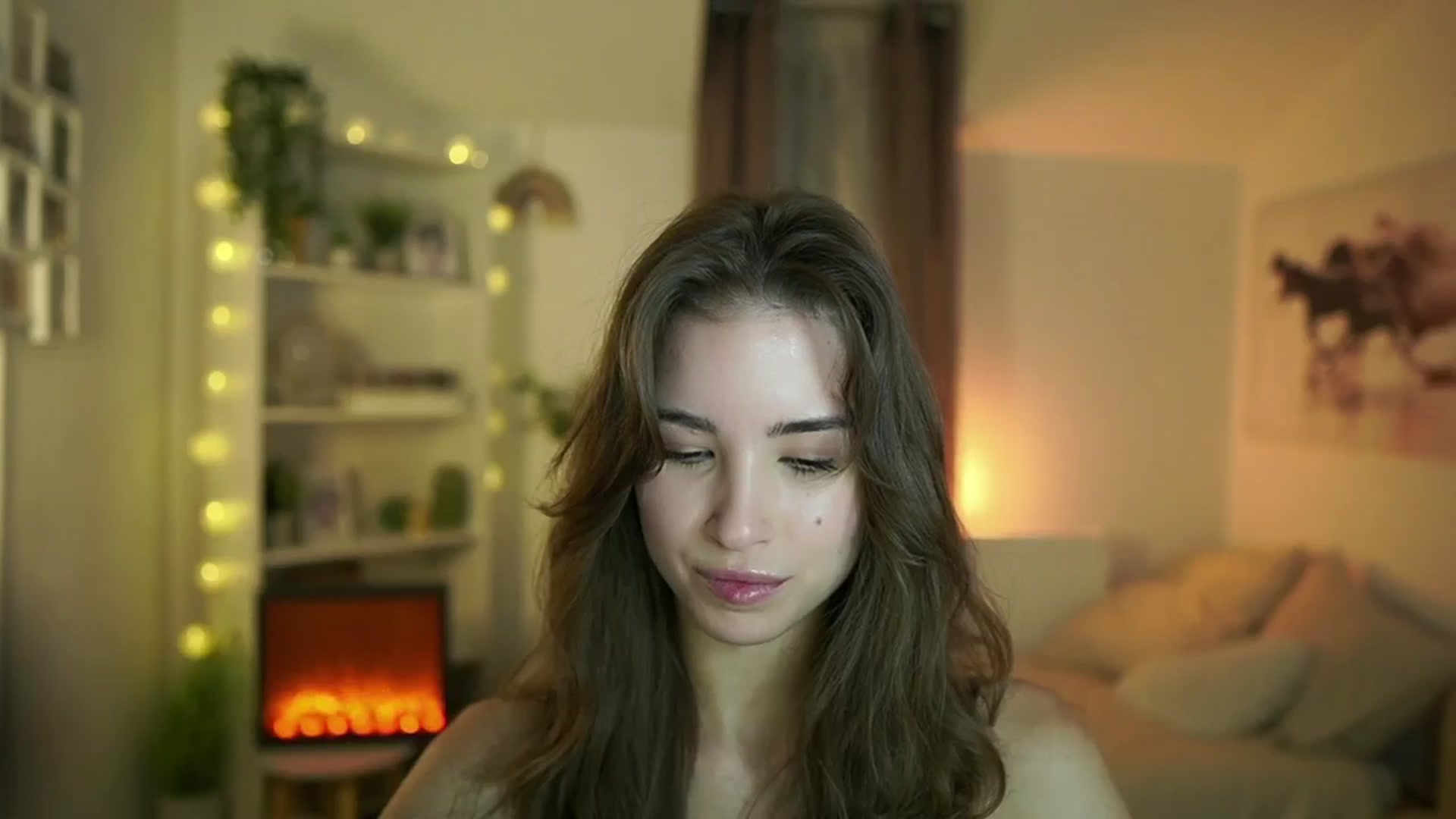 Gallery image thumbnail from Shy_jane's myfreecams stream on, 10/22/2024, 10:49 image 10 of 20