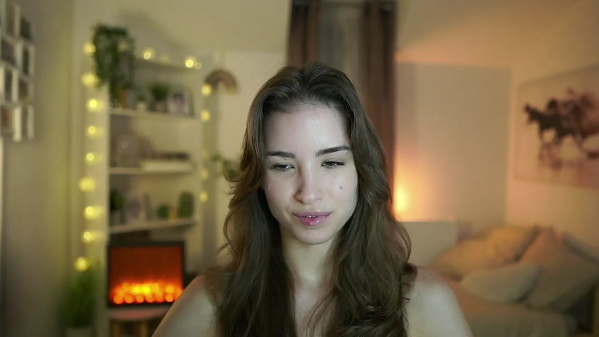 Gallery image thumbnail from Shy_jane's myfreecams stream on, 10/22/2024, 11:21 image 9 of 20