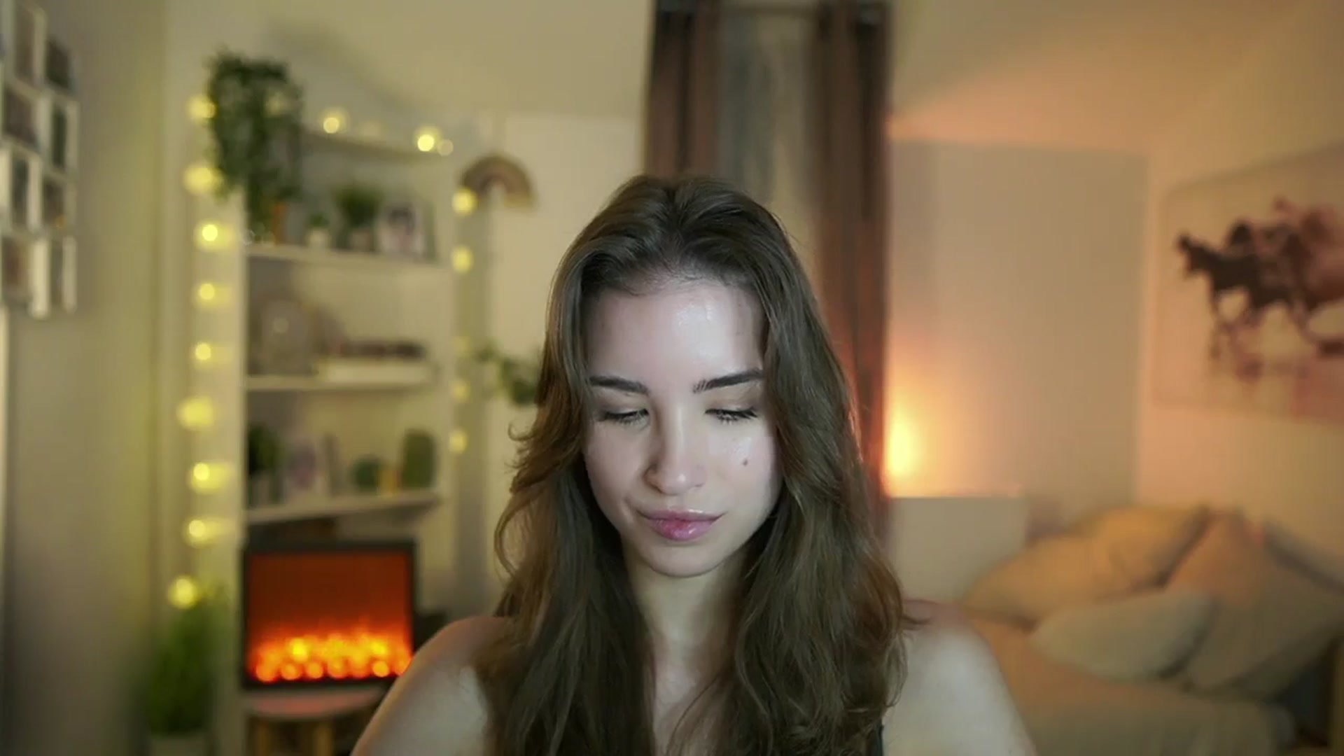 Gallery image thumbnail from Shy_jane's myfreecams stream on, 10/22/2024, 11:21 image 4 of 20