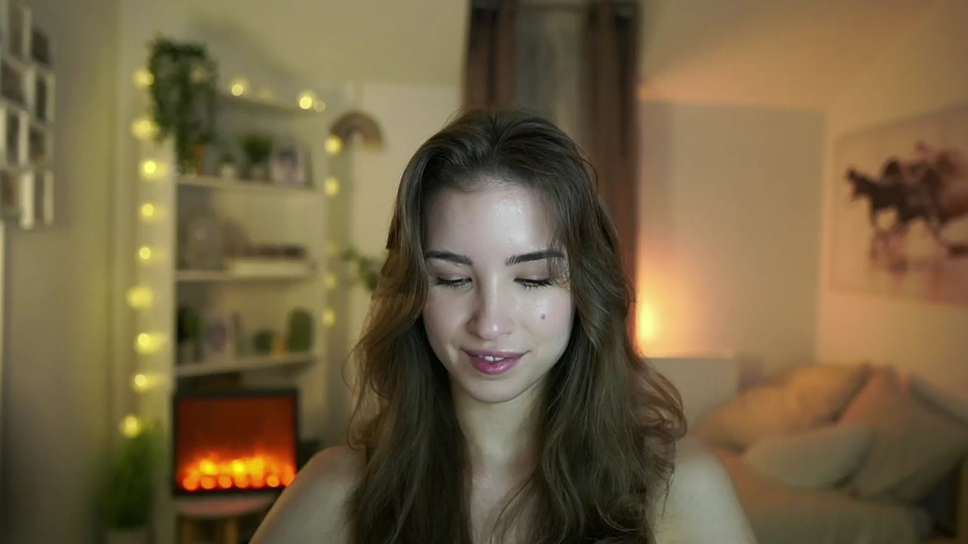 Gallery image thumbnail from Shy_jane's myfreecams stream on, 10/22/2024, 11:21 image 16 of 20