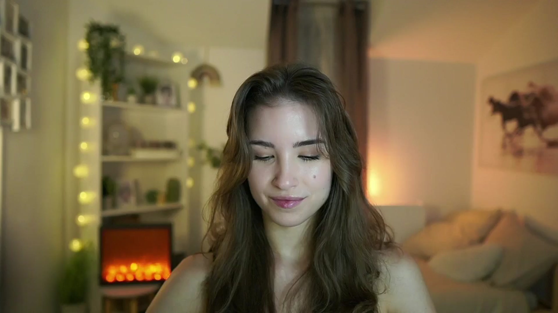 Gallery image thumbnail from Shy_jane's myfreecams stream on, 10/22/2024, 11:21 image 12 of 20