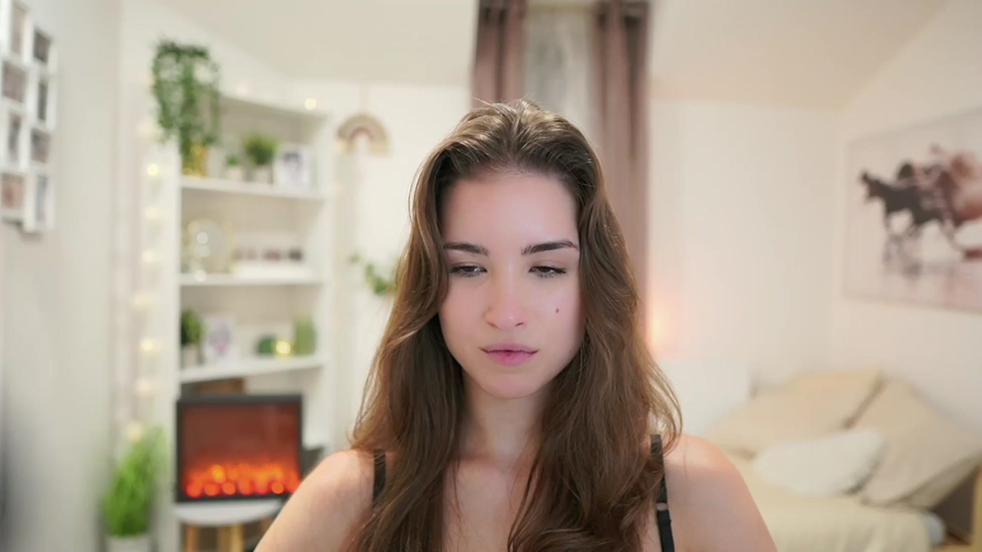 Gallery image thumbnail from Shy_jane's myfreecams stream on, 10/22/2024, 16:05 image 12 of 20