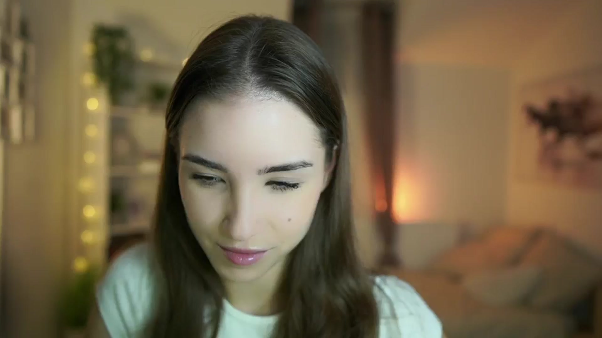 Gallery image thumbnail from Shy_jane's myfreecams stream on, 10/24/2024, 09:21 image 5 of 20