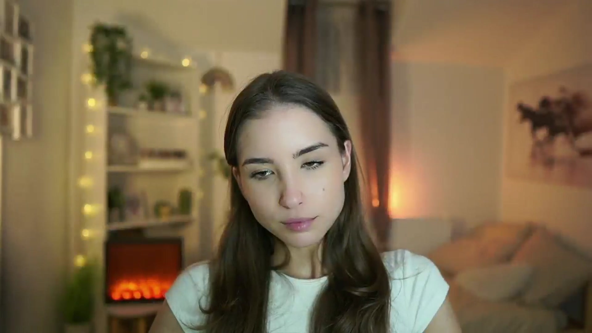 Gallery image thumbnail from Shy_jane's myfreecams stream on, 10/24/2024, 14:22 image 7 of 20
