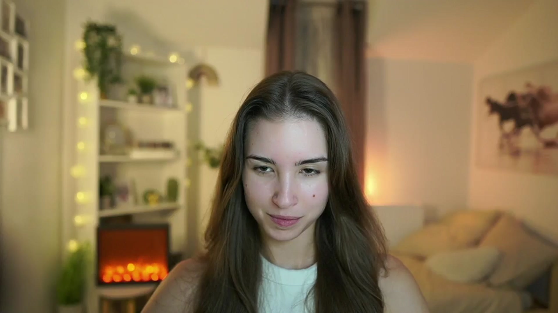 Gallery image thumbnail from Shy_jane's myfreecams stream on, 10/27/2024, 15:02 image 11 of 20