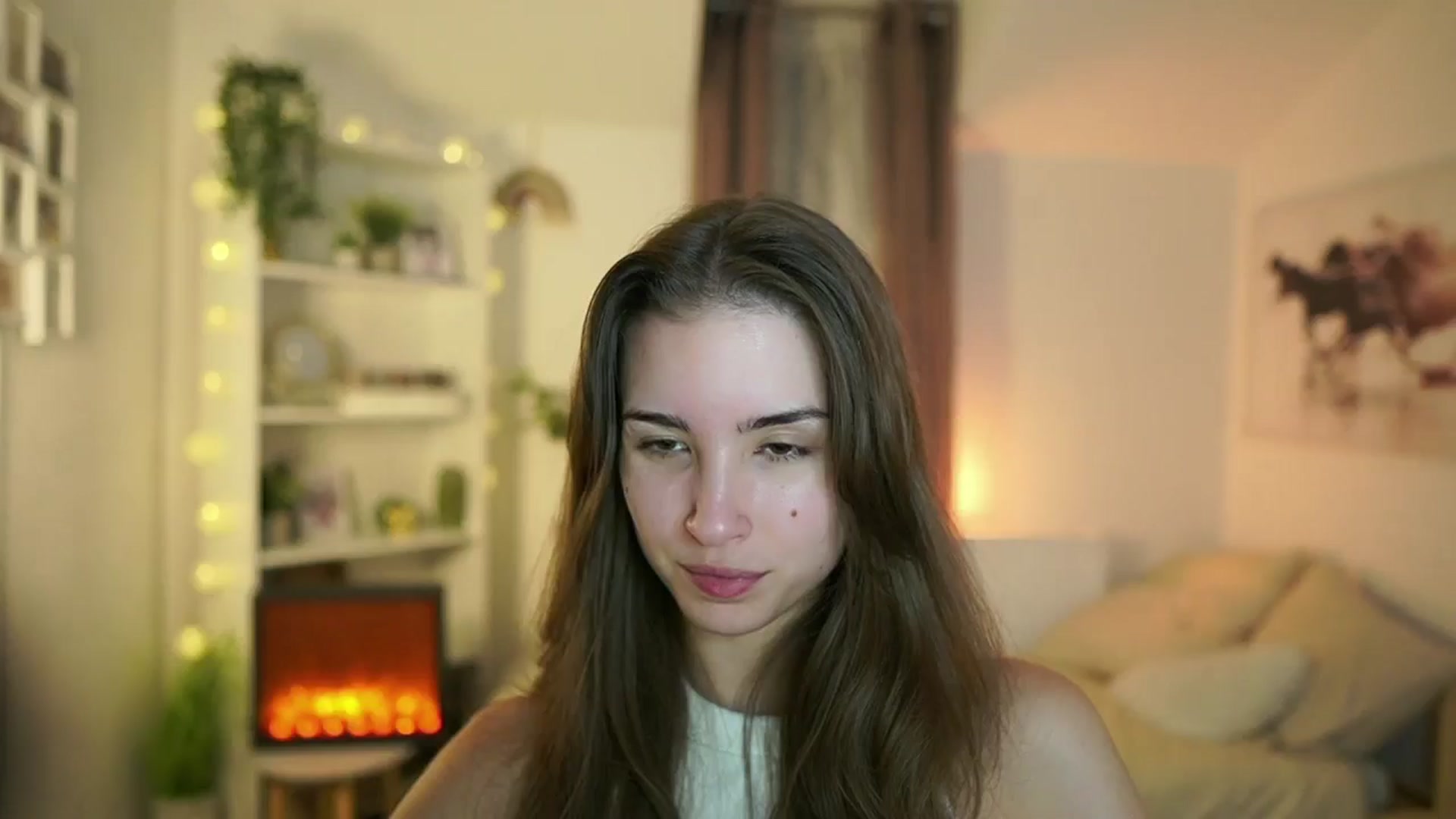 Gallery image thumbnail from Shy_jane's myfreecams stream on, 10/27/2024, 15:02 image 4 of 20
