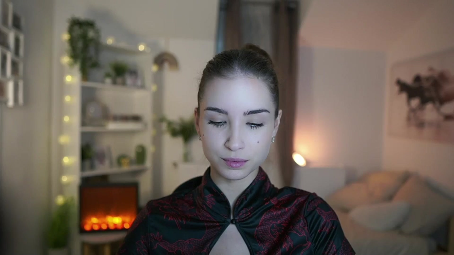 Gallery image thumbnail from Shy_jane's myfreecams stream on, 10/31/2024, 10:17 image 17 of 20