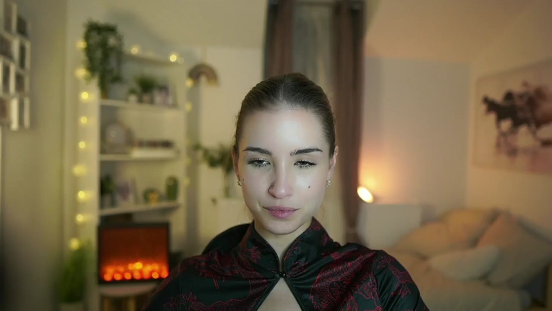 Gallery image thumbnail from Shy_jane's myfreecams stream on, 10/31/2024, 16:32 image 11 of 20
