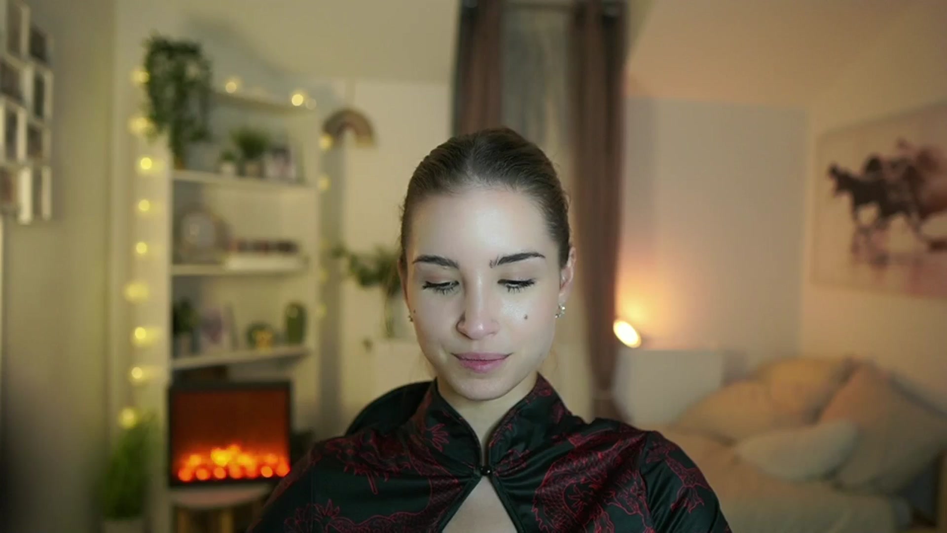 Gallery image thumbnail from Shy_jane's myfreecams stream on, 10/31/2024, 16:32 image 12 of 20