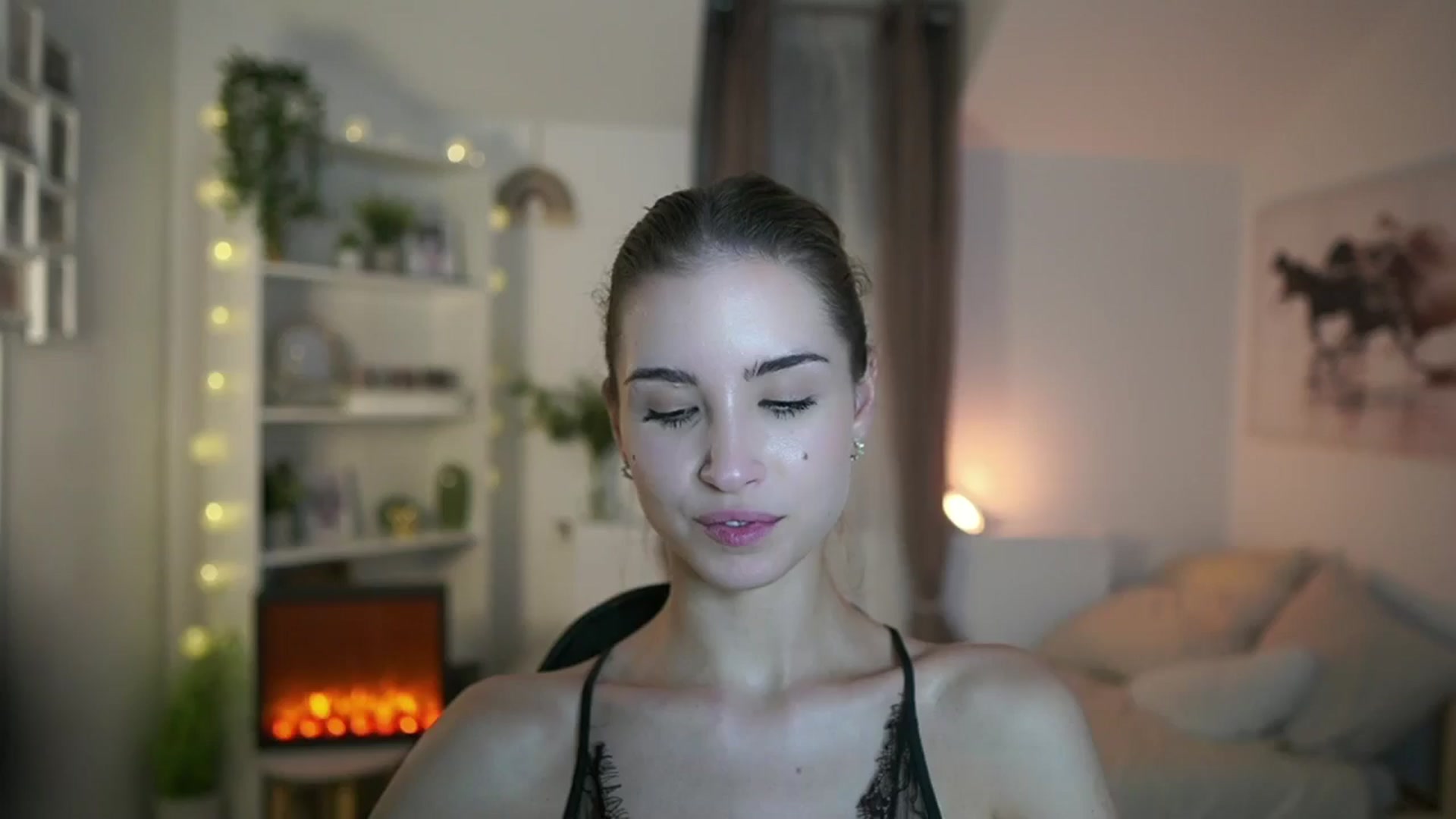 Gallery image thumbnail from Shy_jane's myfreecams stream on, 10/31/2024, 18:07 image 19 of 20
