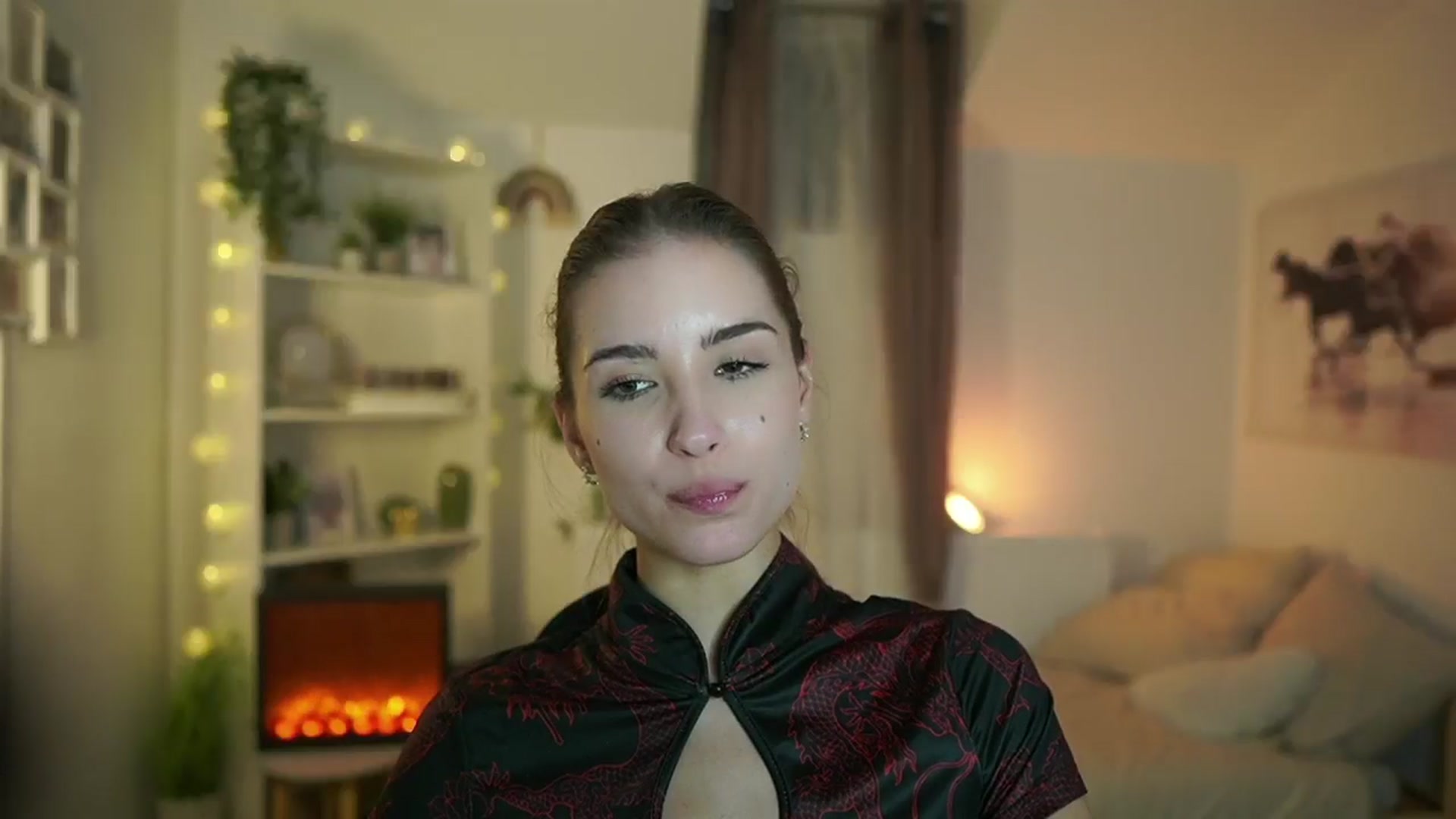 Gallery image thumbnail from Shy_jane's myfreecams stream on, 10/31/2024, 18:07 image 4 of 20