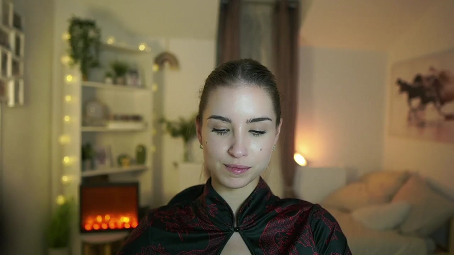 Gallery image thumbnail from Shy_jane's myfreecams stream on, 10/31/2024, 18:07 image 6 of 20