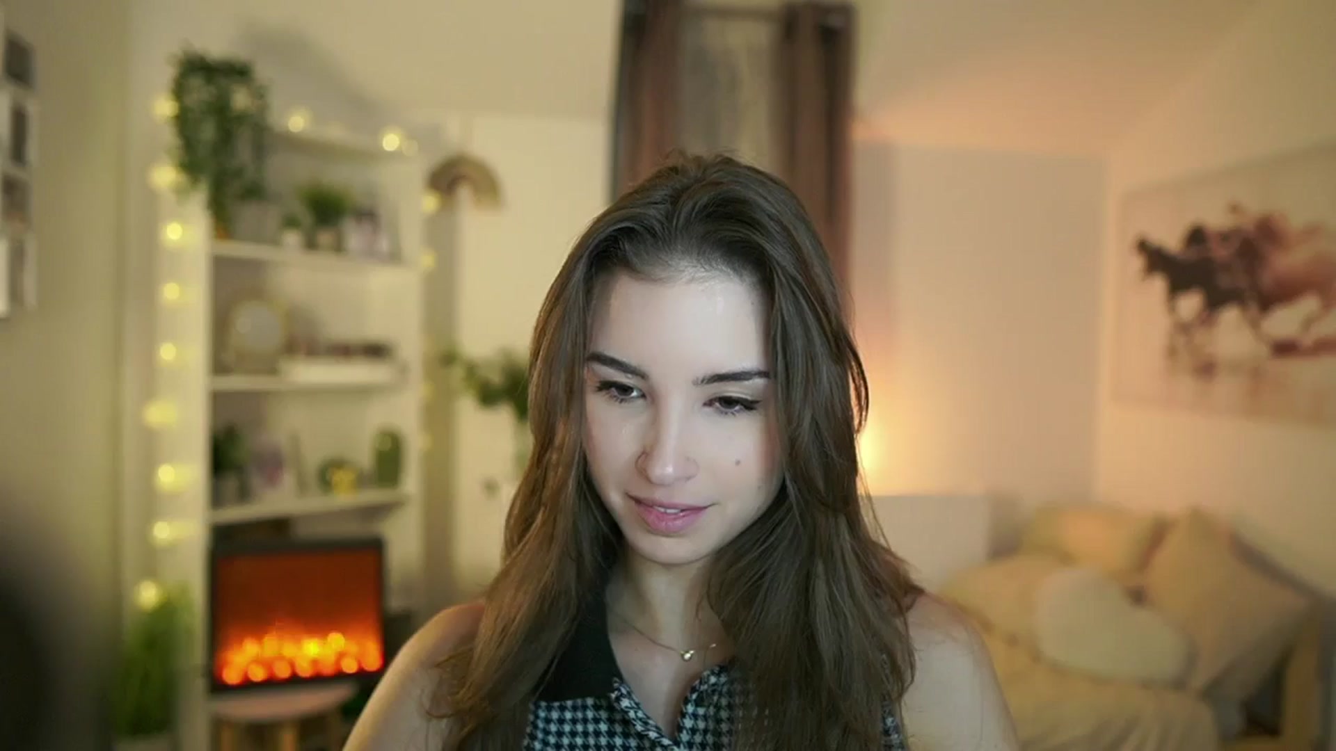 Gallery image thumbnail from Shy_jane's myfreecams stream on, 11/09/2024, 13:35 image 3 of 20