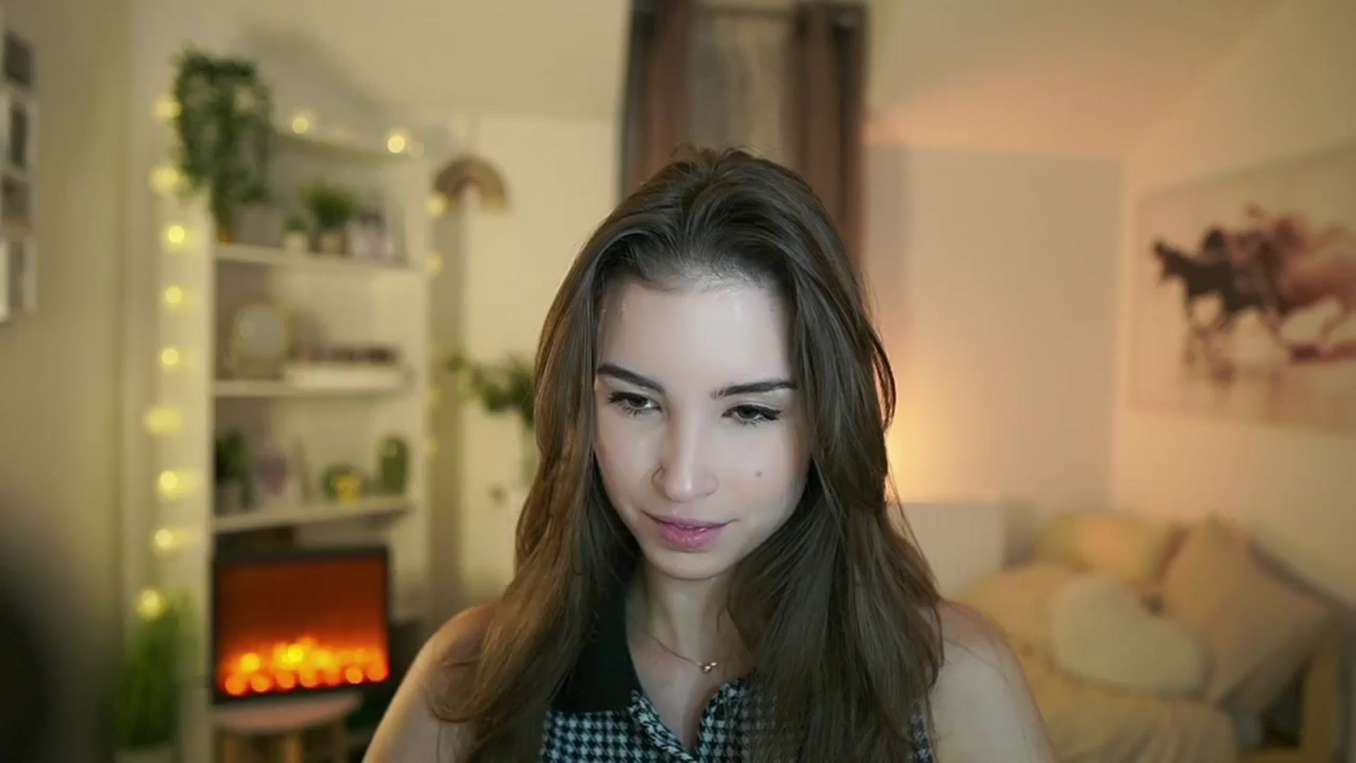 Gallery image thumbnail from Shy_jane's myfreecams stream on, 11/09/2024, 13:35 image 1 of 20
