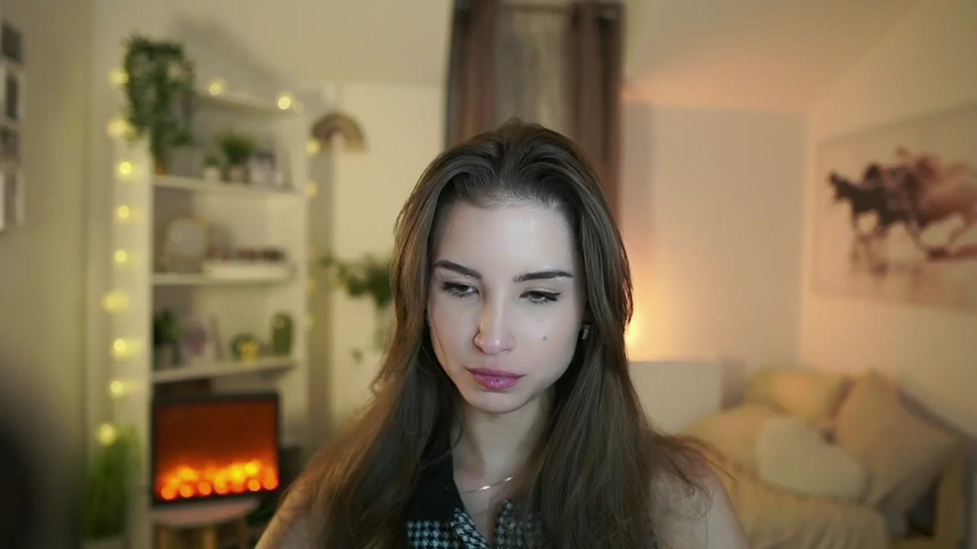 Gallery image thumbnail from Shy_jane's myfreecams stream on, 11/09/2024, 15:15 image 5 of 20