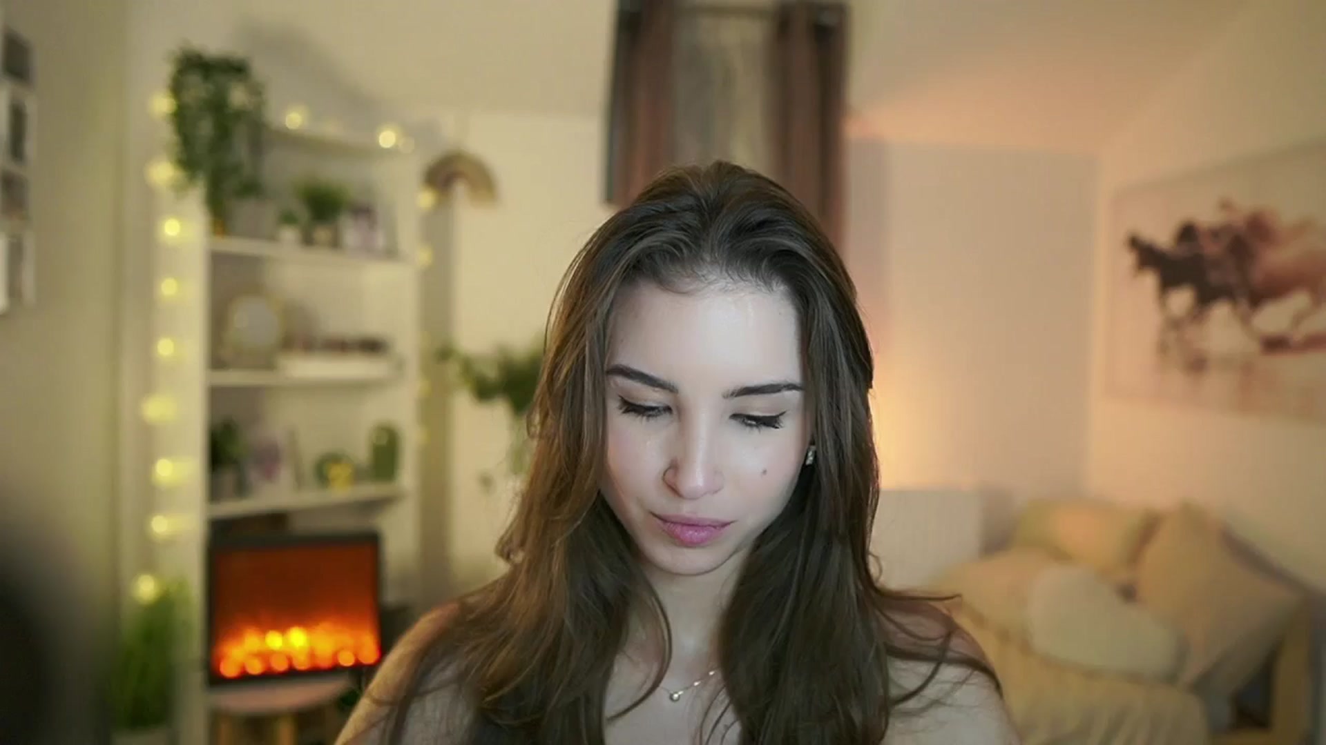 Gallery image thumbnail from Shy_jane's myfreecams stream on, 11/09/2024, 15:44 image 17 of 20