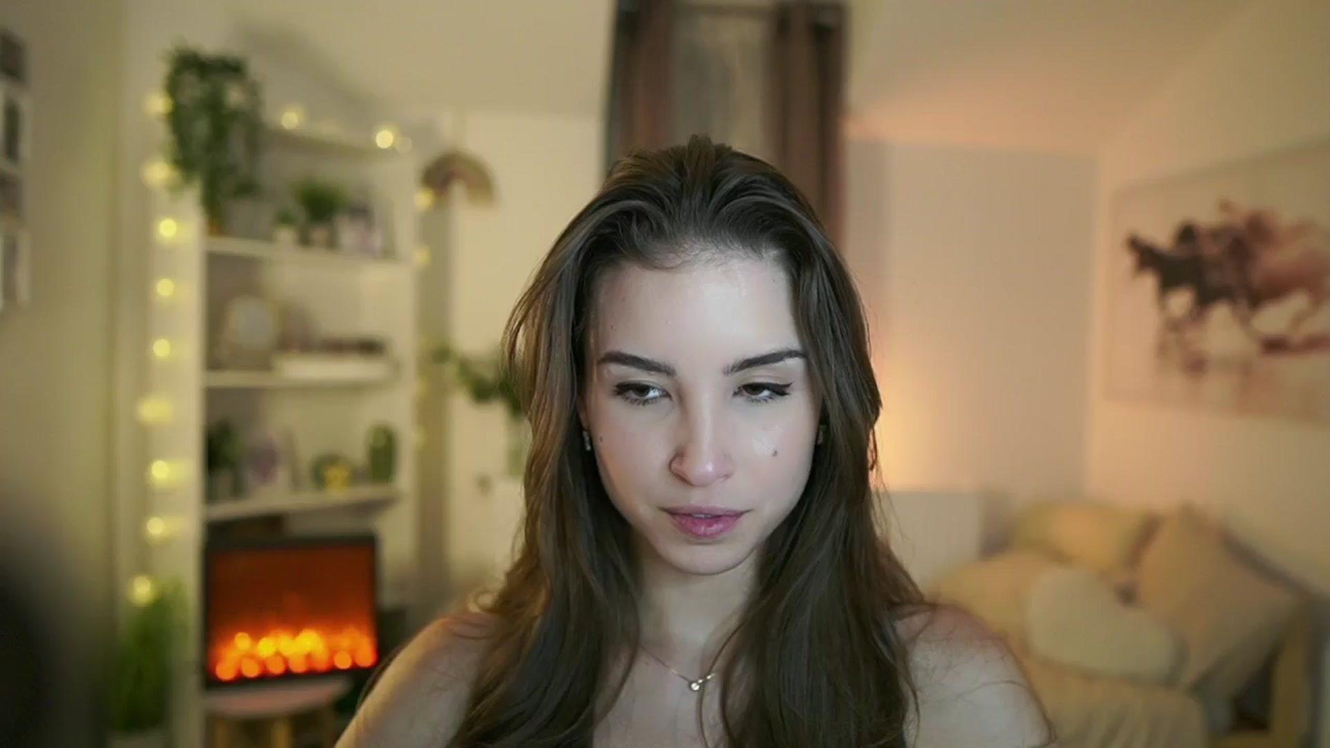 Gallery image thumbnail from Shy_jane's myfreecams stream on, 11/09/2024, 17:03 image 10 of 20