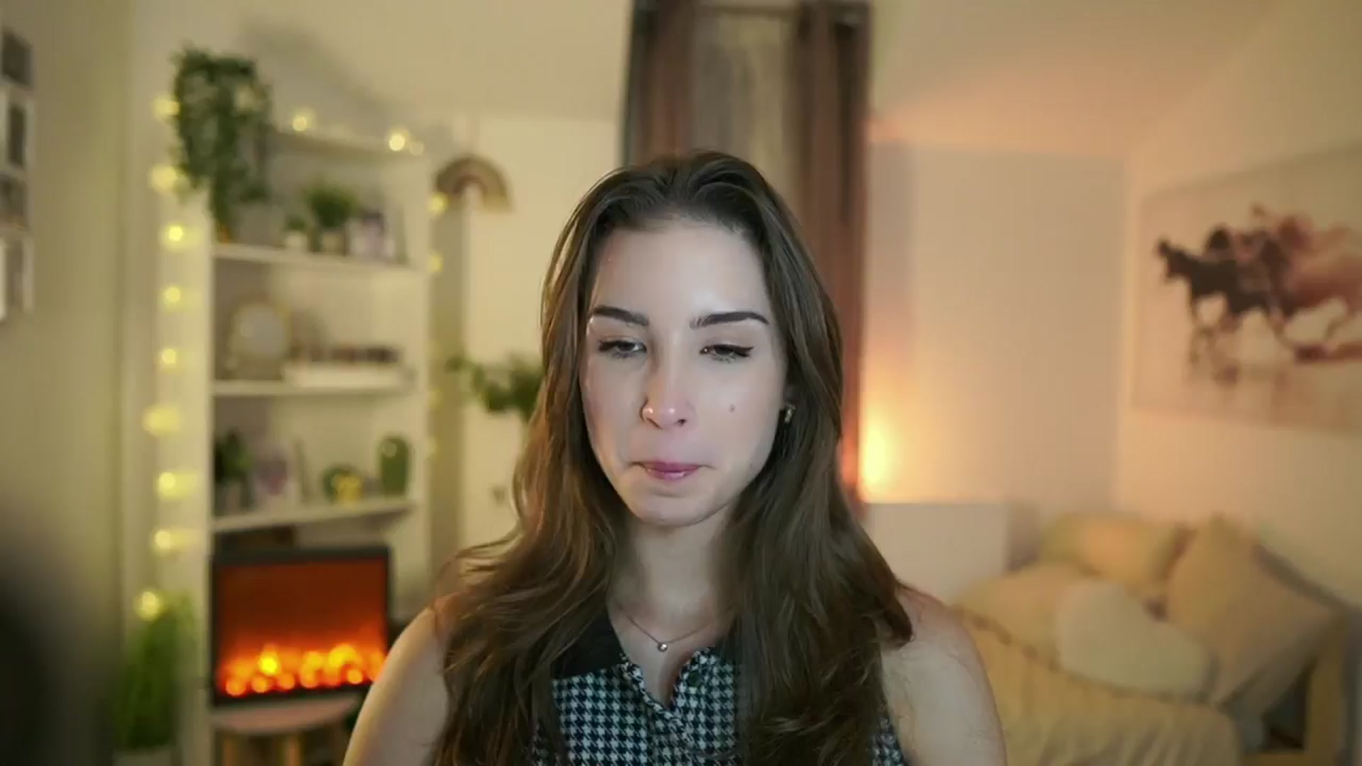 Gallery image thumbnail from Shy_jane's myfreecams stream on, 11/09/2024, 17:03 image 1 of 20