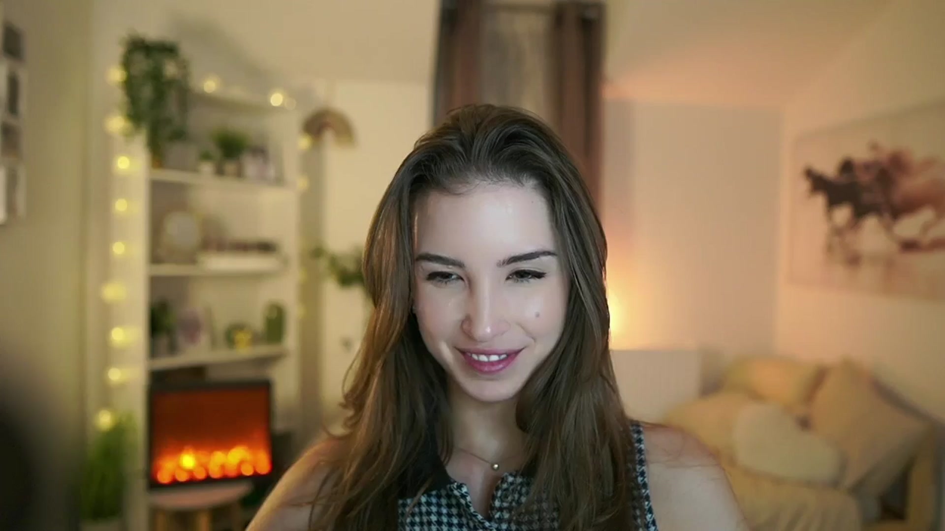 Gallery image thumbnail from Shy_jane's myfreecams stream on, 11/09/2024, 18:33 image 6 of 20